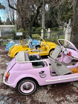 Stilecht: Im Fiat 500 zu Sehenswürdigkeiten und Aussichtspunkten.