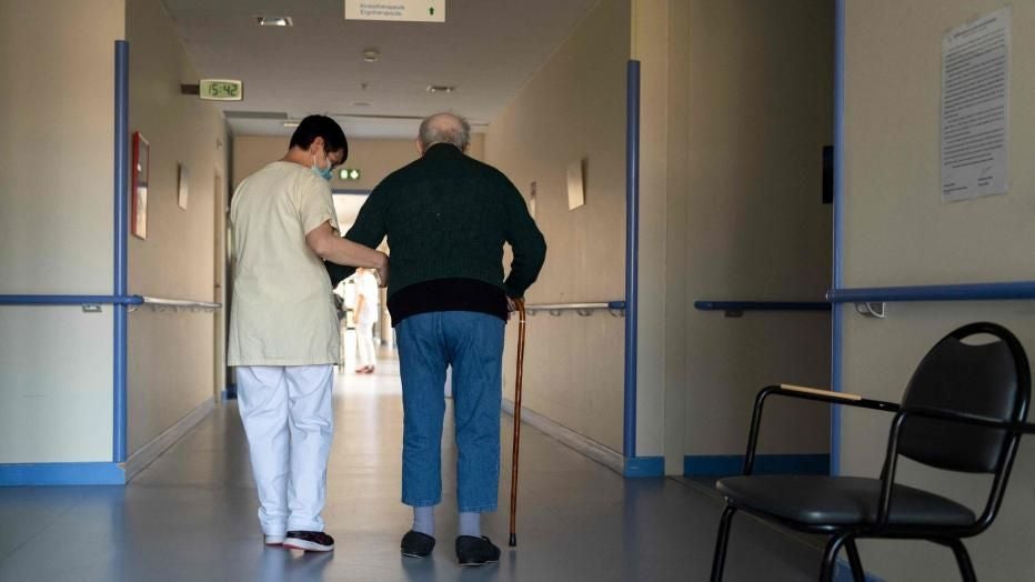 Schwer Kranker bekommt Pflegestufe 5