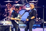 „Korrupt, inkompetent und rassistisch!“: Springsteen tobt beim Tourstart gegen Trump
