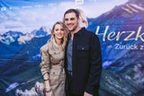 Melissa Naschenweng und Ferdinand Seebacher bei der "Herzklang"-Premiere in Villach.