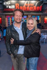 Ö3-Star Sylvia Graf mit ihrem Ehemann Till.