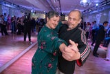 Gery Keszler wagte ein Tänzchen mit Riem Higazi