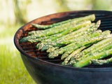 Spargel grillen: Diese genialen Hacks müssen Sie kennen