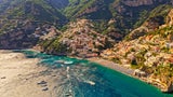 Dieser italienische Urlaubsort ist JETZT schon komplett überfüllt
