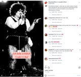 Jazz Gitti zeigt alte Aufnahmen.&nbsp;