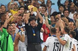 Löw
