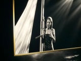 Victoria Swarovski knallt Michael Ostrowski den Masten an den Kopf.&nbsp;