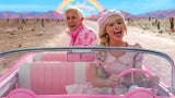 Robbie und Gosling ziehen als Barbie und Ken alle Register.