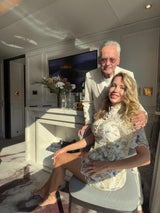 Christian und Ekaterina Mucha fühlen sich in ihrer Suite wie zuhause.&nbsp;