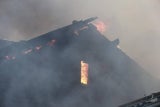 Großbrand in Zwentendorf: drei Verletzte!