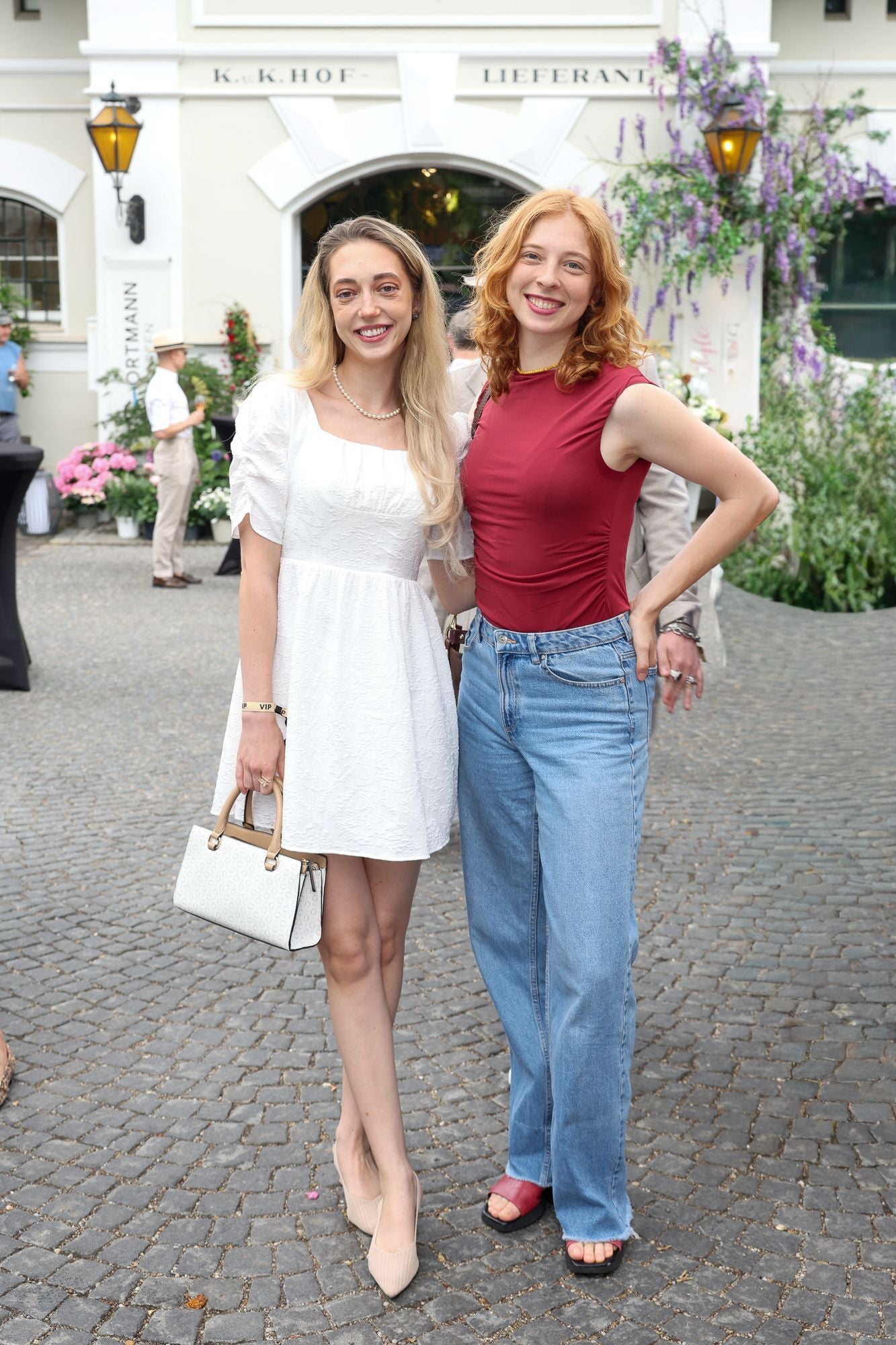 Selina Heindl und Larissa Kiers