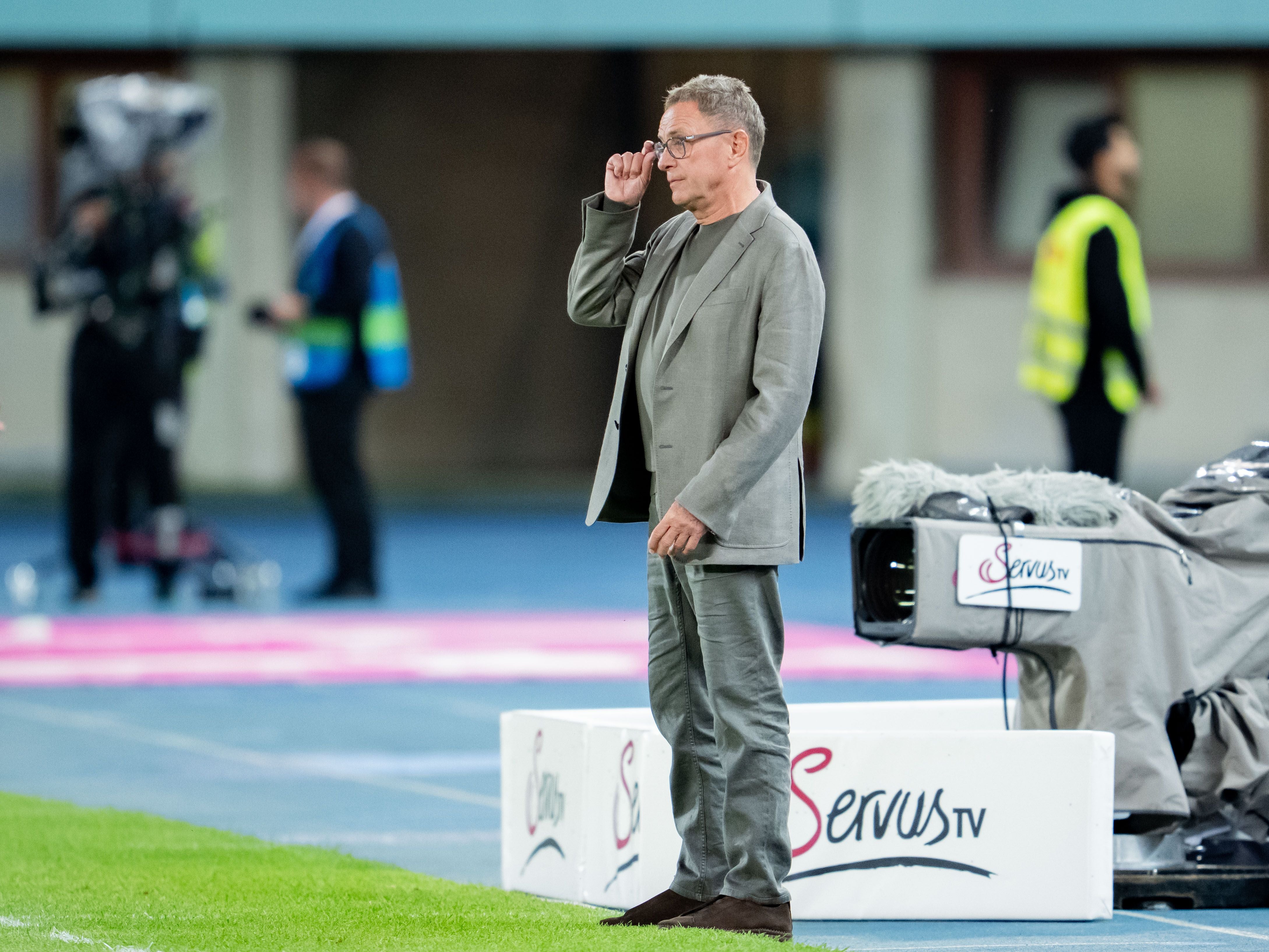 ABD0118_20260601 - WIEN - ÖSTERREICH: Teamchef Ralf Rangnick (AUT) am Montag, 01. Juni 2026, im Rahmen eines Testspiels zwischen Österreich und Tunesien in Wien als Teil der Vorbereitung auf die FIFA Fußball-Weltmeisterschaft 2026. - FOTO: APA/GEORG HOCHMUTH