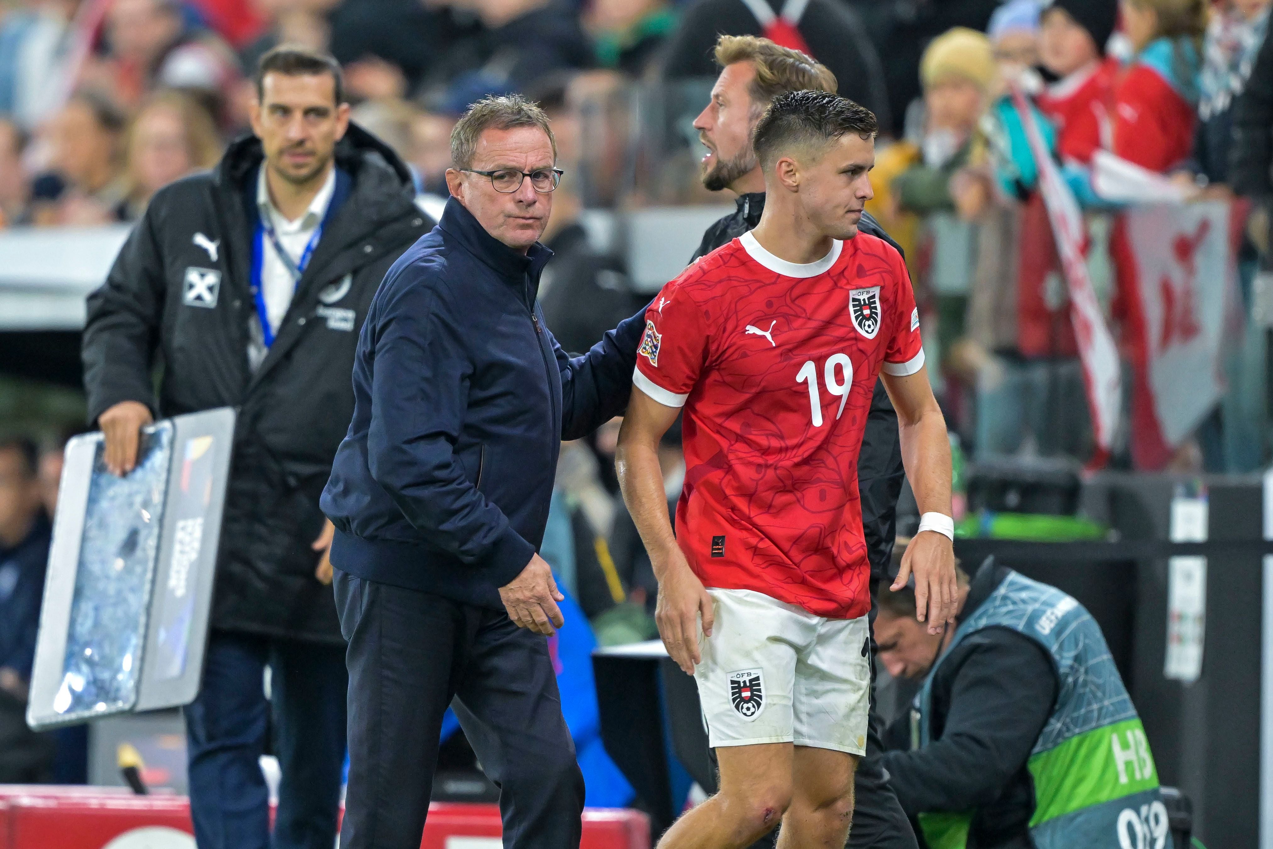 LINZ,AUSTRIA,10.OCT.24 - SOCCER - UEFA Nations League, group stage, OEFB international match, Austria vs Kazakhstan. Image shows head coach Ralf Rangnick (AUT) and Christoph Baumgartner (AUT). Photo: GEPA pictures/ Christian Moser