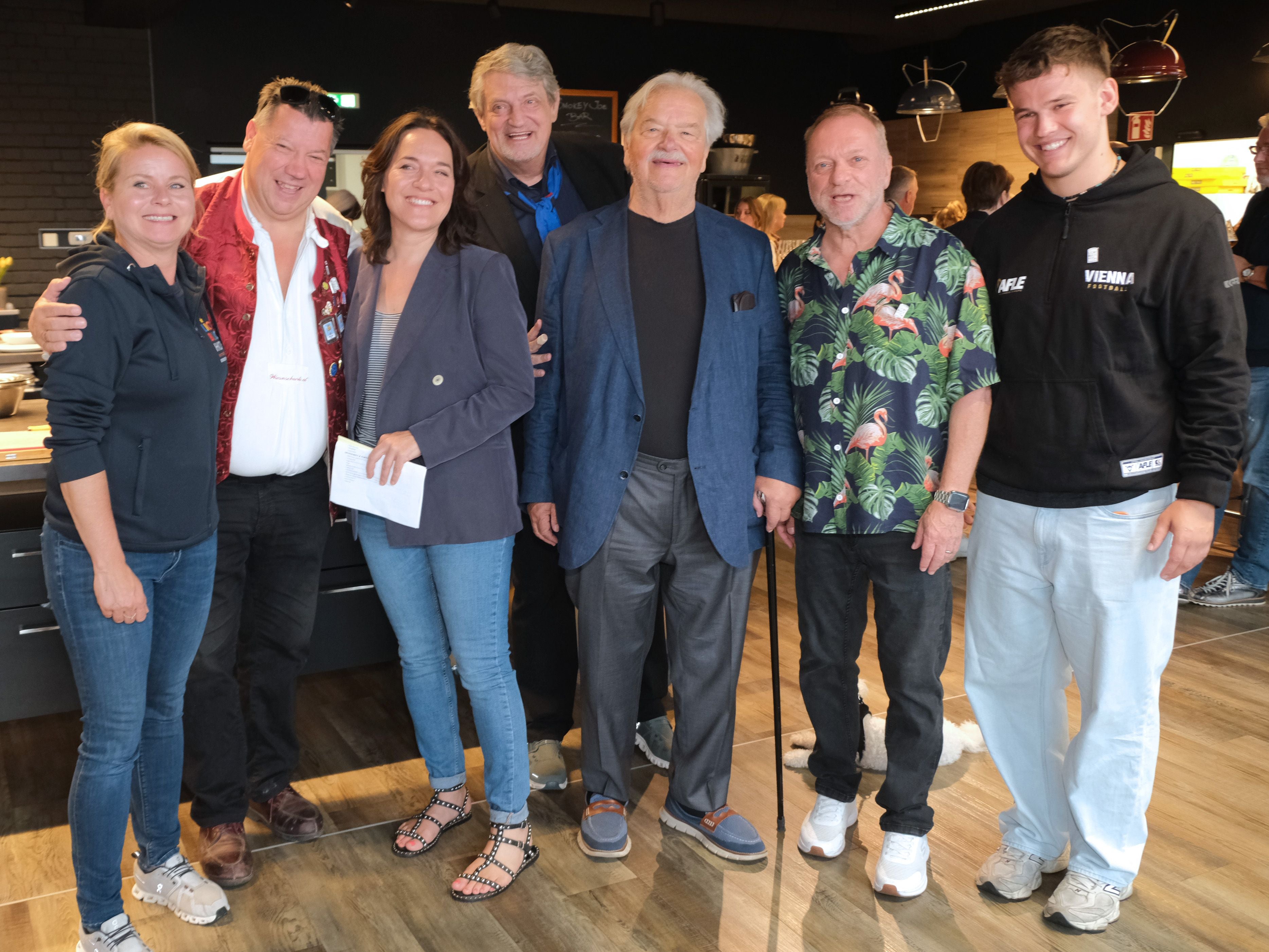 Simone Haderthauer (Lichtblickhof), Wiesenschurli, Eva Pölzl, Dieter Chmelar, Gerhard Ernst, Reinhard Nowak, Noel Swancar