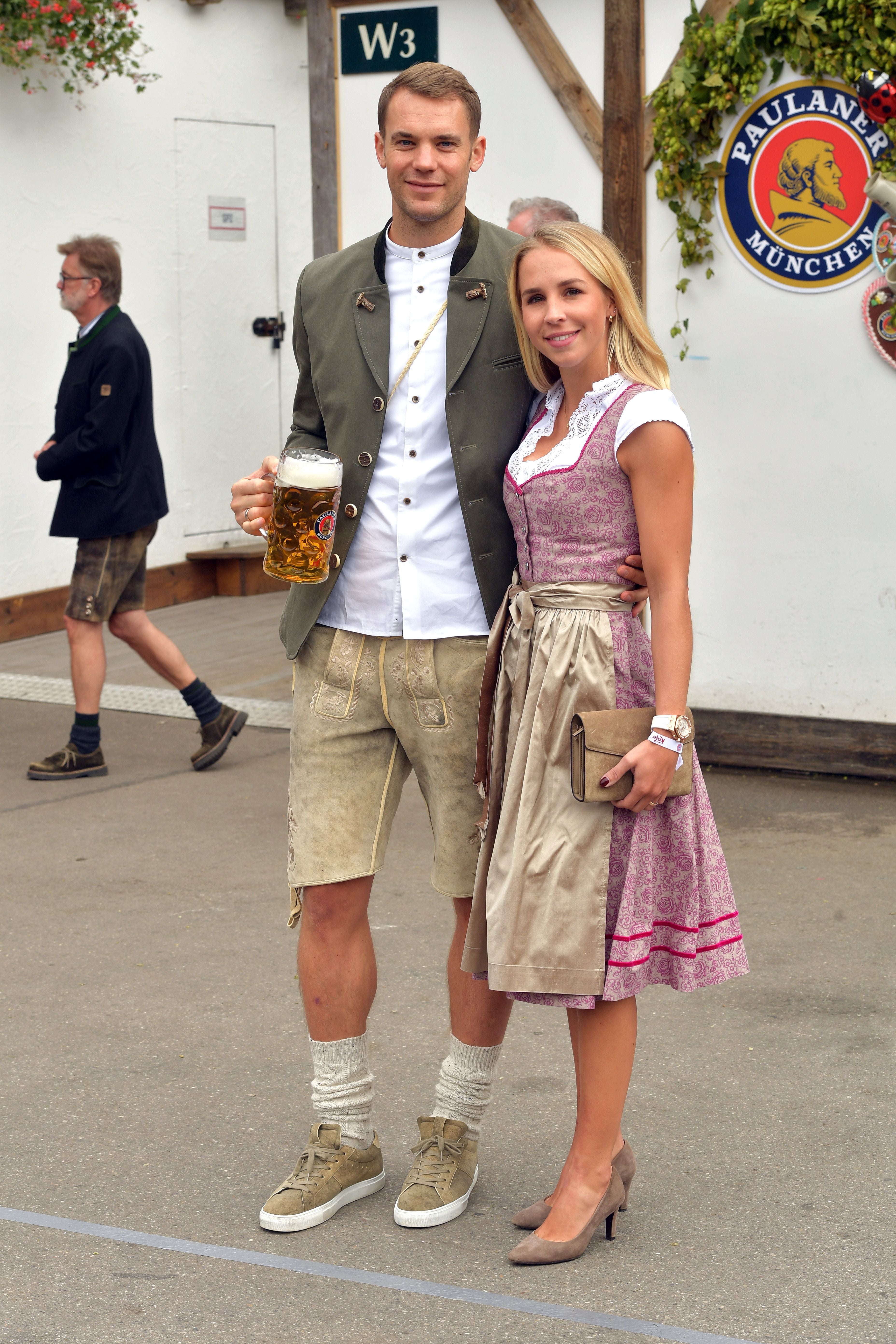 Manuel Neuer und seine Ex-Frau Nina auf dem Oktoberfest.