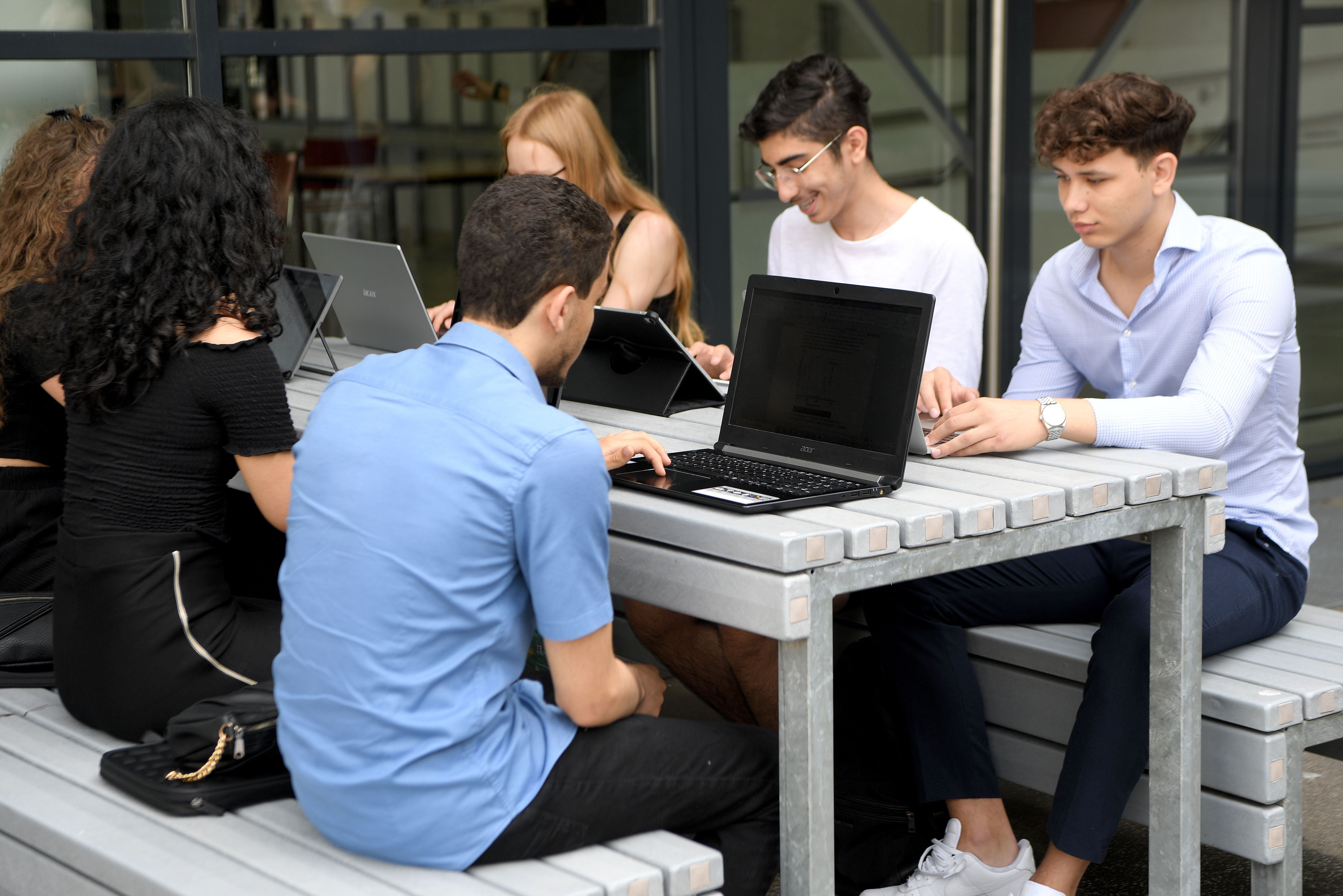 Schülerlaptop-Initiative