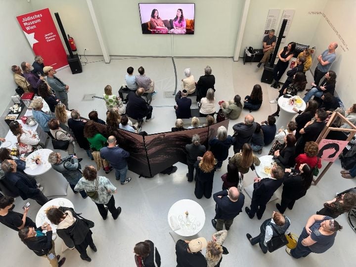 Jüdisches Museum Wien zeigt im Project Space: Über die jüdische Perücke