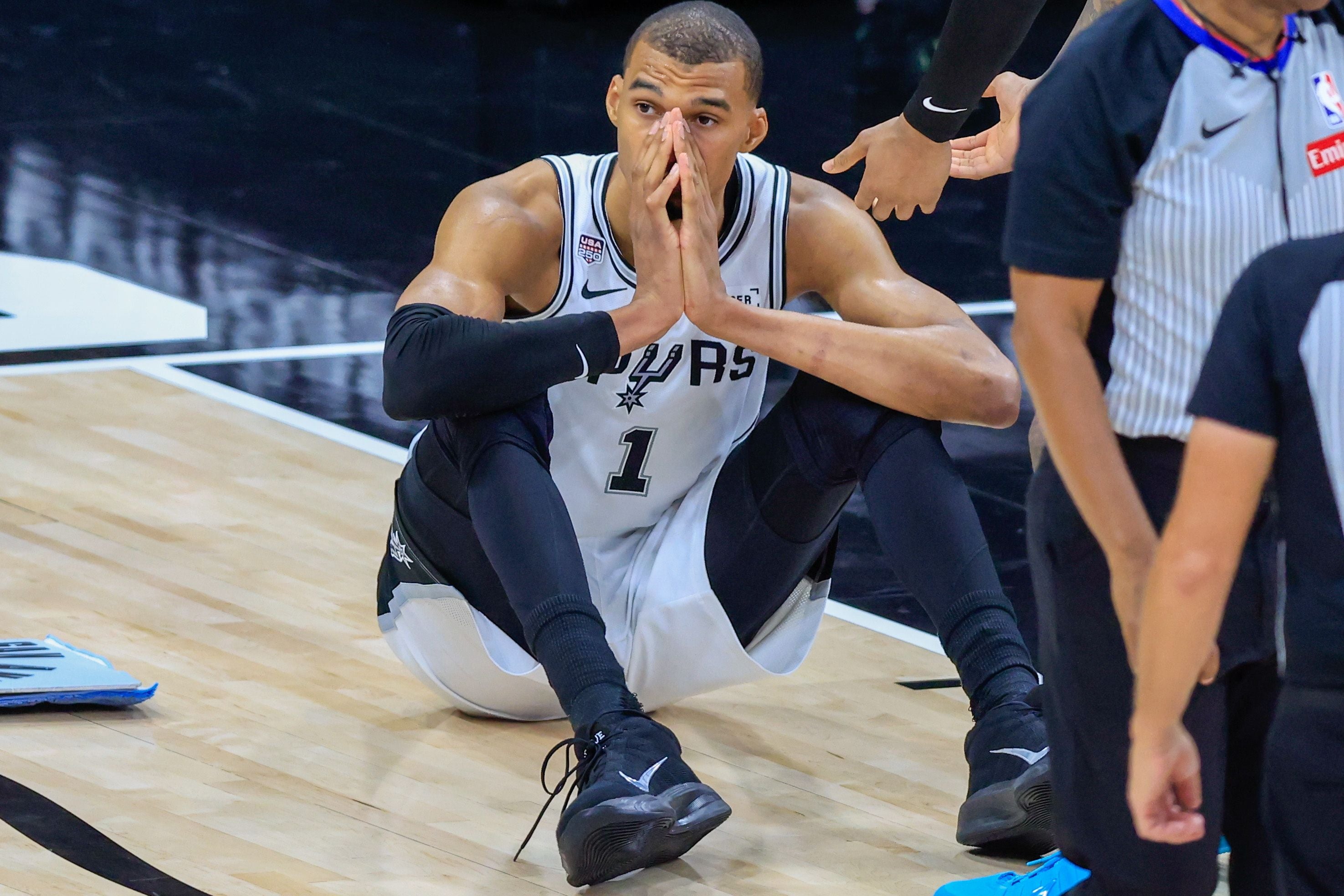 epa13035703 San Antonio Spurs forward Victor Wembanyama reacts after a call during Game 5 of the NBA Finals between the San Antonio Spurs and the New York Knicks in San Antonio, Texas, USA, 13 June 2026. EPA/ADAM DAVIS SHUTTERSTOCK OUT