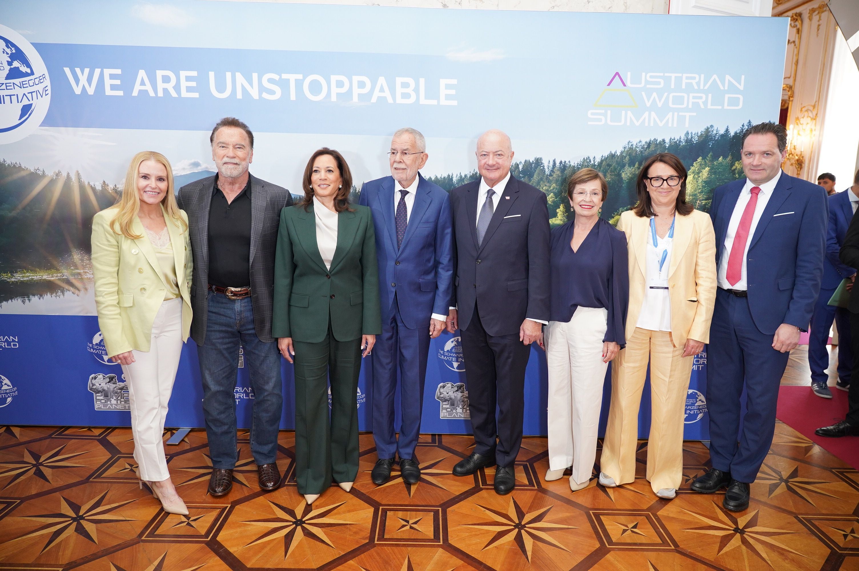 Heather Milligan, Arnold Schwarzenegger, Kamala Harris, Alexander Van der Bellen, Doris Schmidauer, Monika Langthaler und Norbert Totschnig