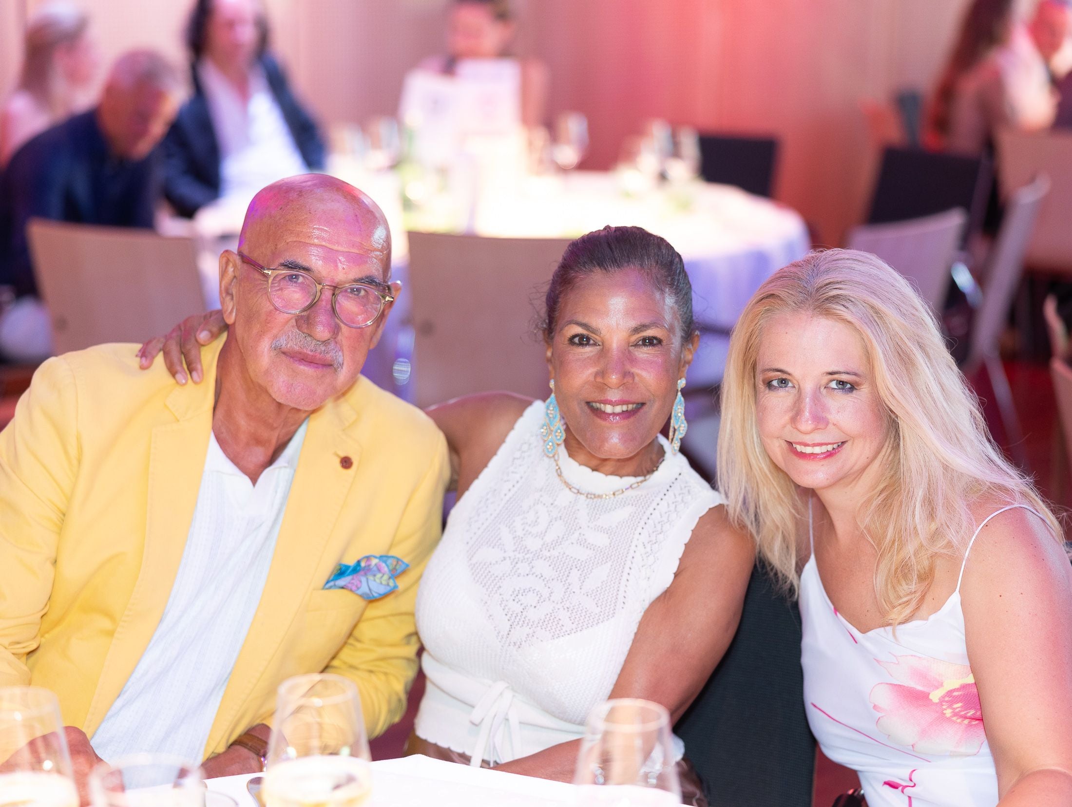 Otto und Shirley Retzer mit Iva Schell