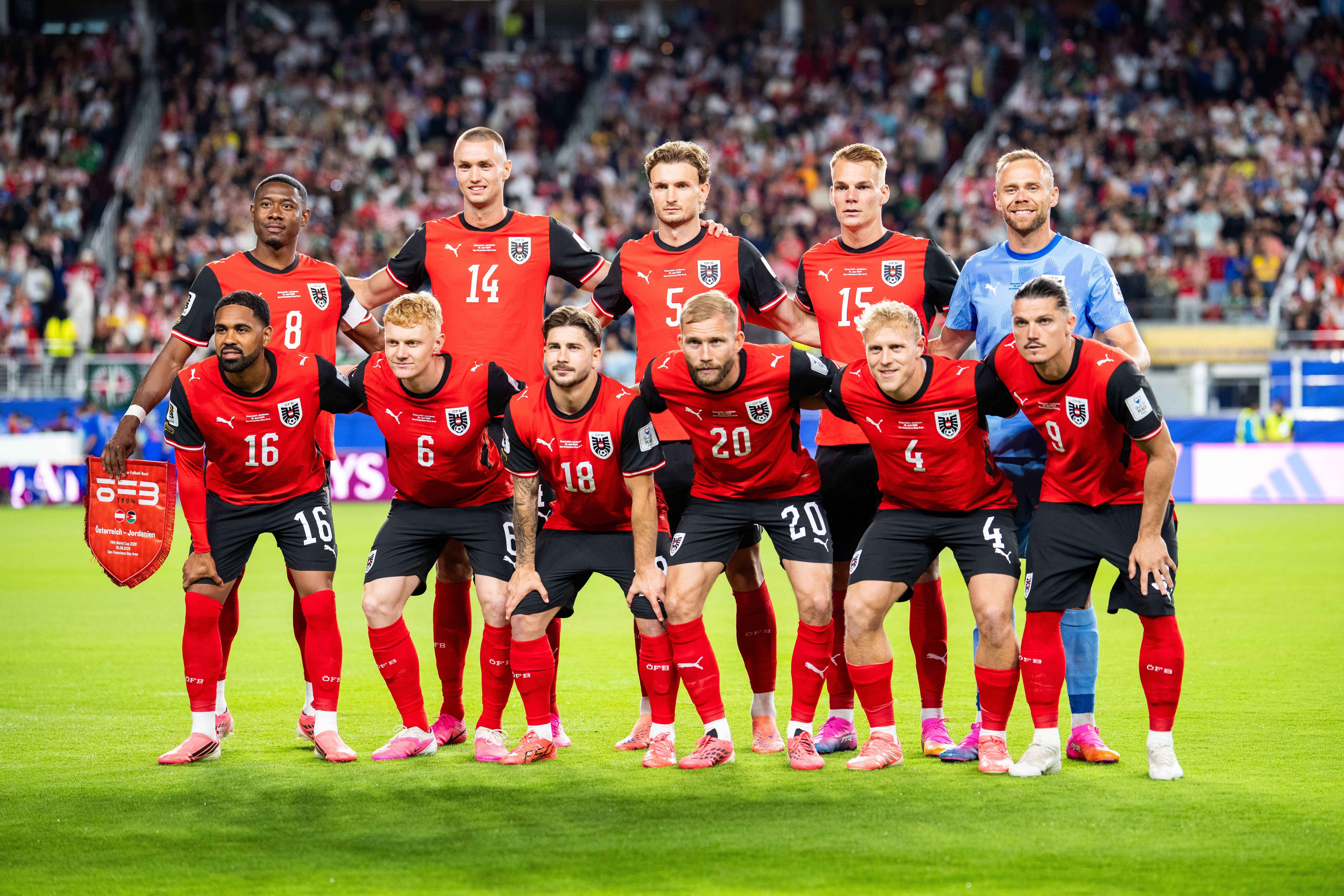 ABD0100_20260617 - SANTA CLARA - USA: Die österreichische Nationalmannschaft am Dienstag, 16. Juni 2026, während der Begegnung zwischen Österreich und Jordanien in der 1. Runde der Gruppe J der FIFA Fussball-Weltmeisterschaft 2026 im San Francisco Bay Area Stadion in Santa Clara. - FOTO: APA/GEORG HOCHMUTH