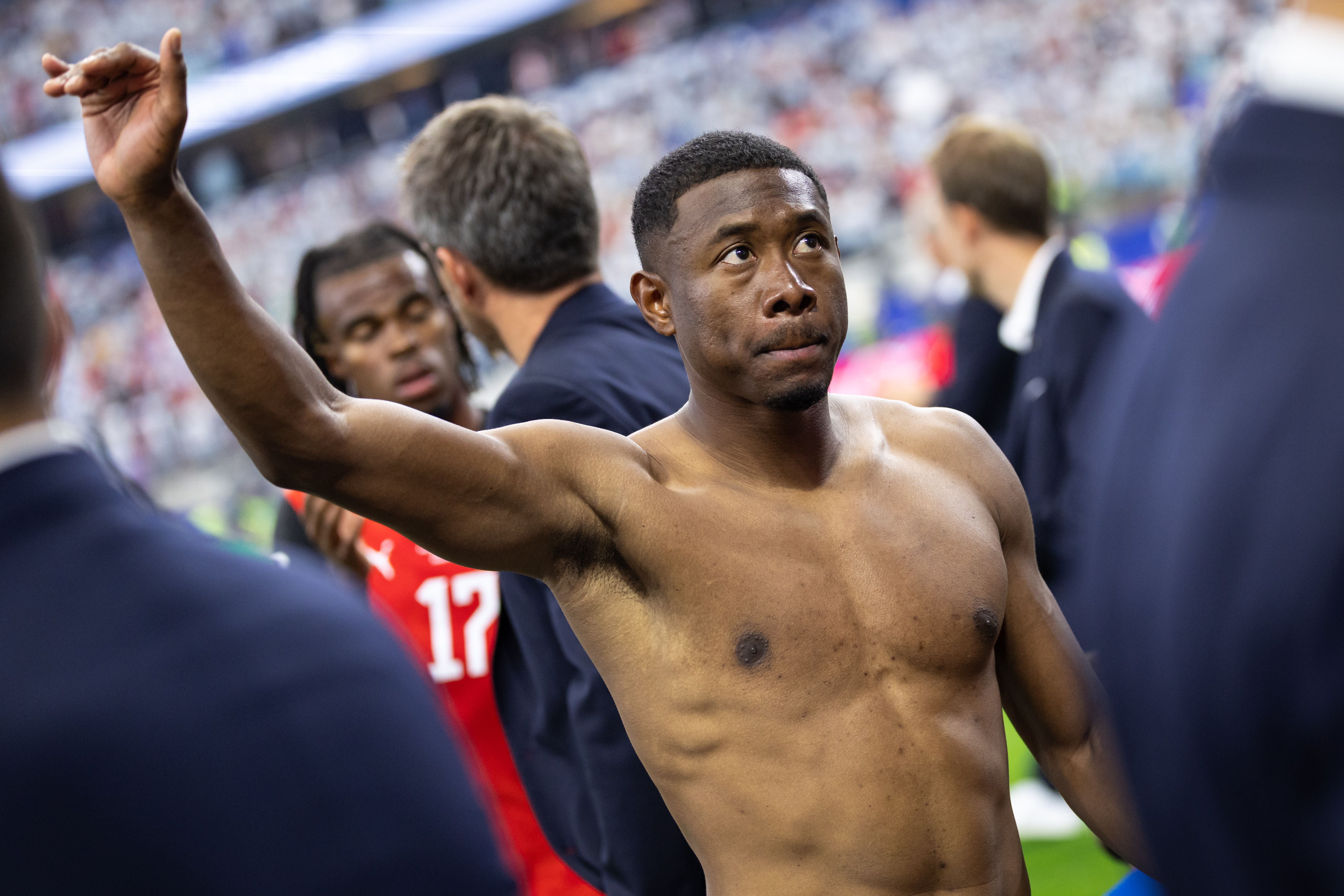 ARLINGTON,TEXAS,USA,22.JUN.26 - SOCCER - FIFA World Cup 2026, group stage, Argentina vs Austria. Image shows Carney Chukwuemeka and David Alaba (AUT). Photo: GEPA pictures/ Armin Rauthner