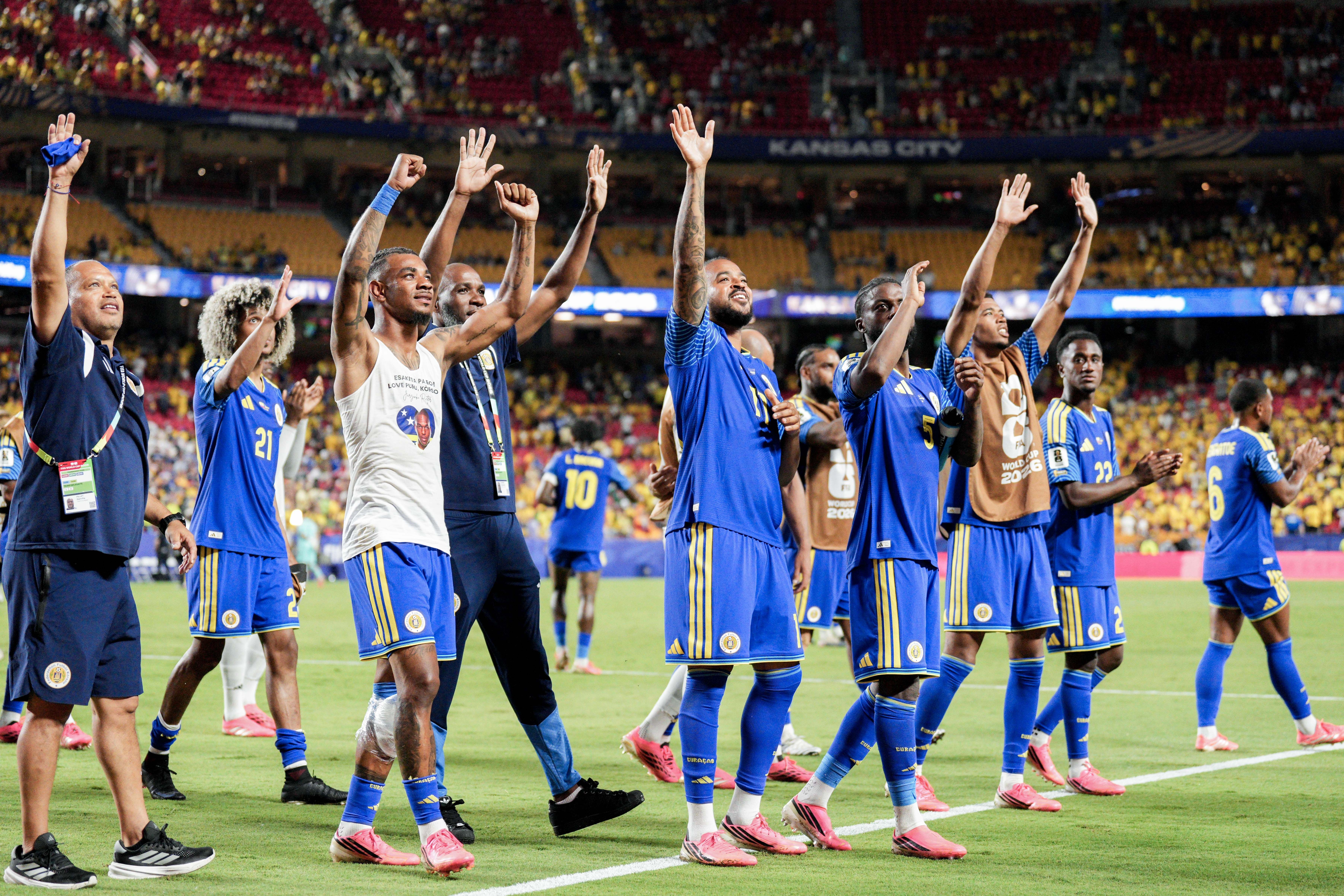 KANSAS CITY,MISSOURI,USA,20.JUN.26 - SOCCER - FIFA World Cup 2026, group stage, Ecuador vs Curacao. Image shows the rejoicing of team CUW. Photo: GEPA pictures/ ZUMA Press/ Sport Press Photo/ Alexandra Fechete - ATTENTION - COPYRIGHT FOR AUSTRIAN CLIENTS ONLY