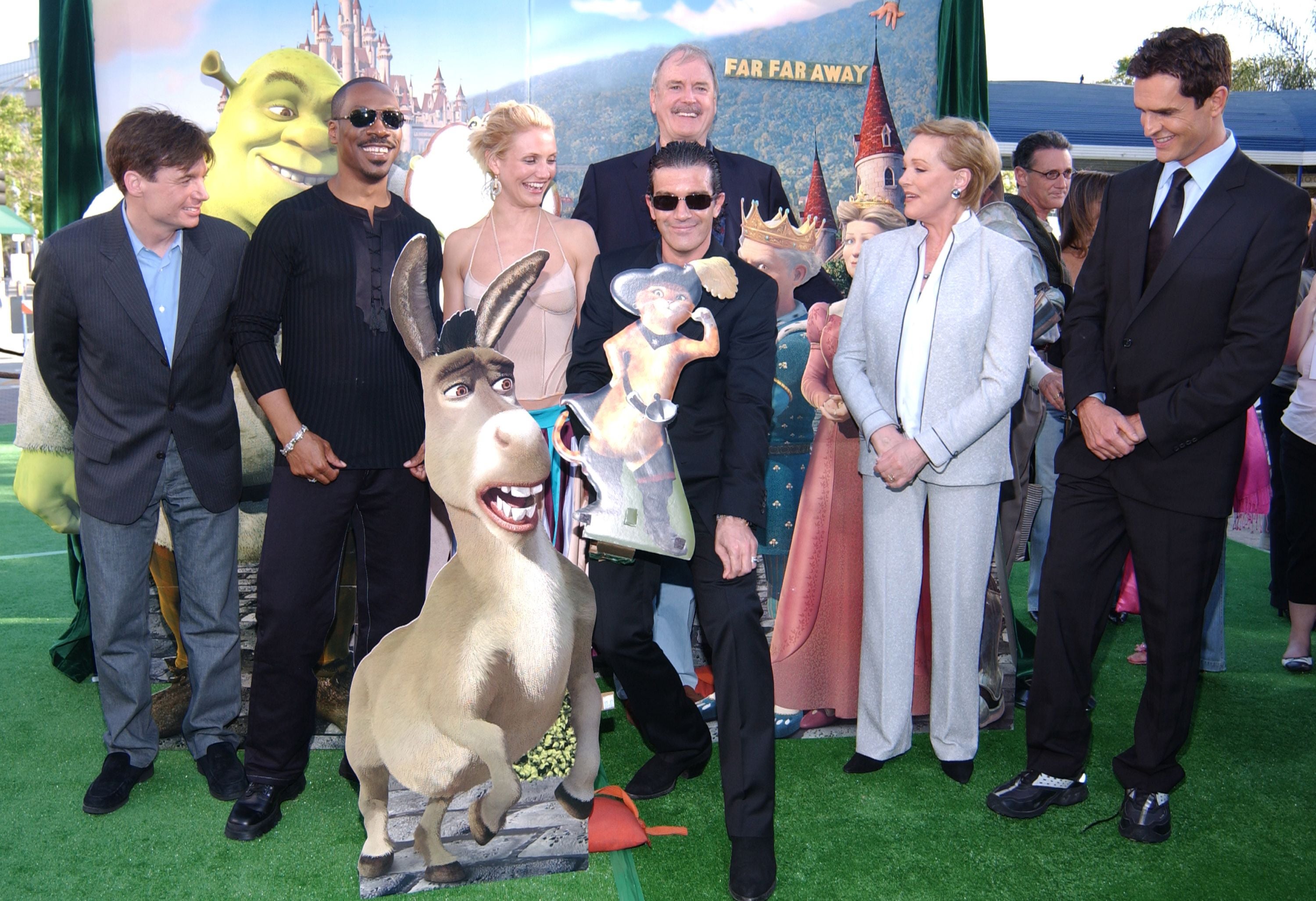Mike Myers, Eddie Murphy, Cameron Diaz, John Cleese, Antonio Banderas, Julie Andrews and Rupert Everett (Photo by Jon Kopaloff/FilmMagic)