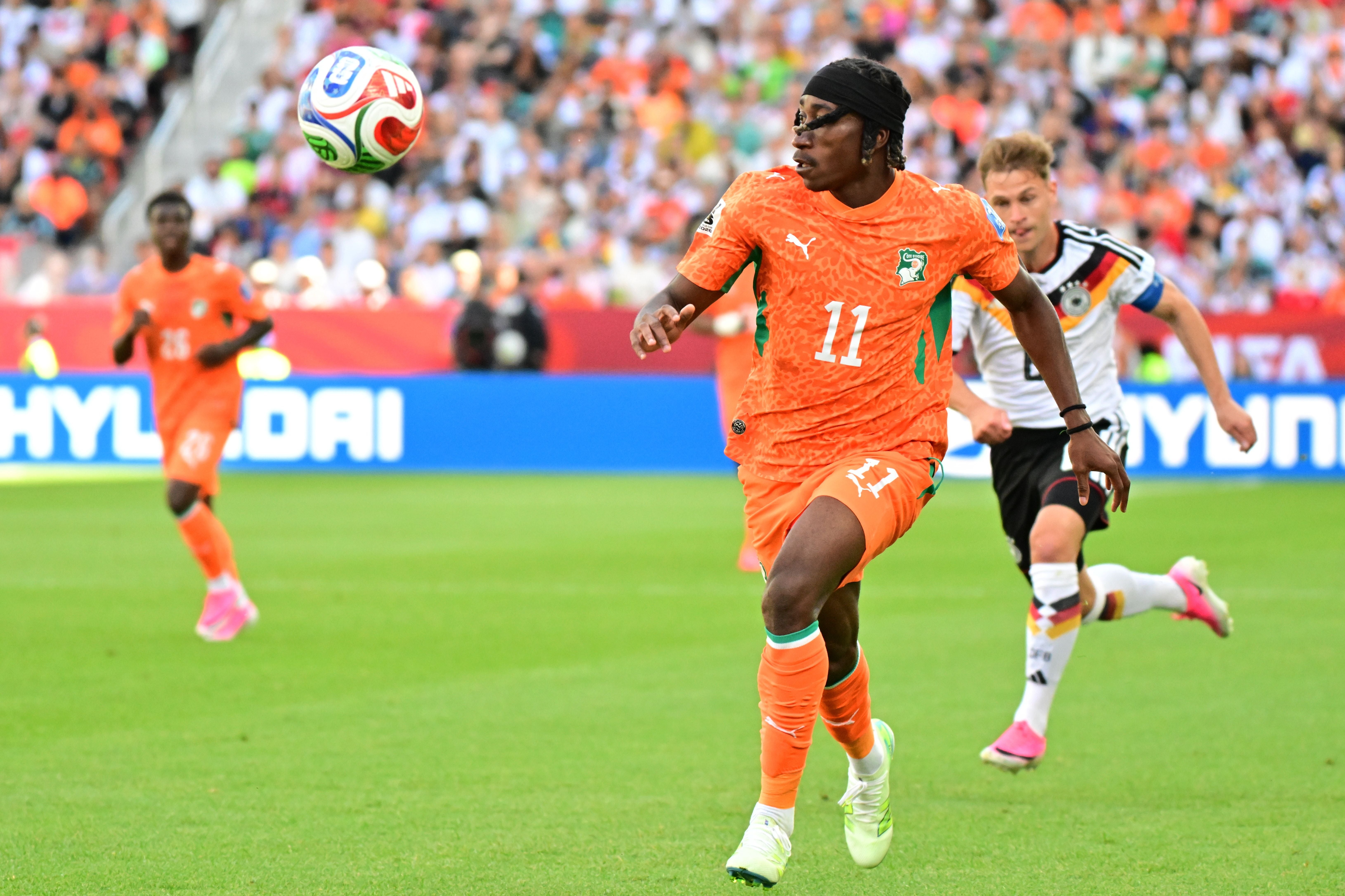 epa13052516 Yan Diomande of Ivory Coast in action during the FIFA World Cup 2026 group stage match Germany against Ivory Coast, in Toronto, Canada, 20 June 2026. EPA/EDUARDO LIMA