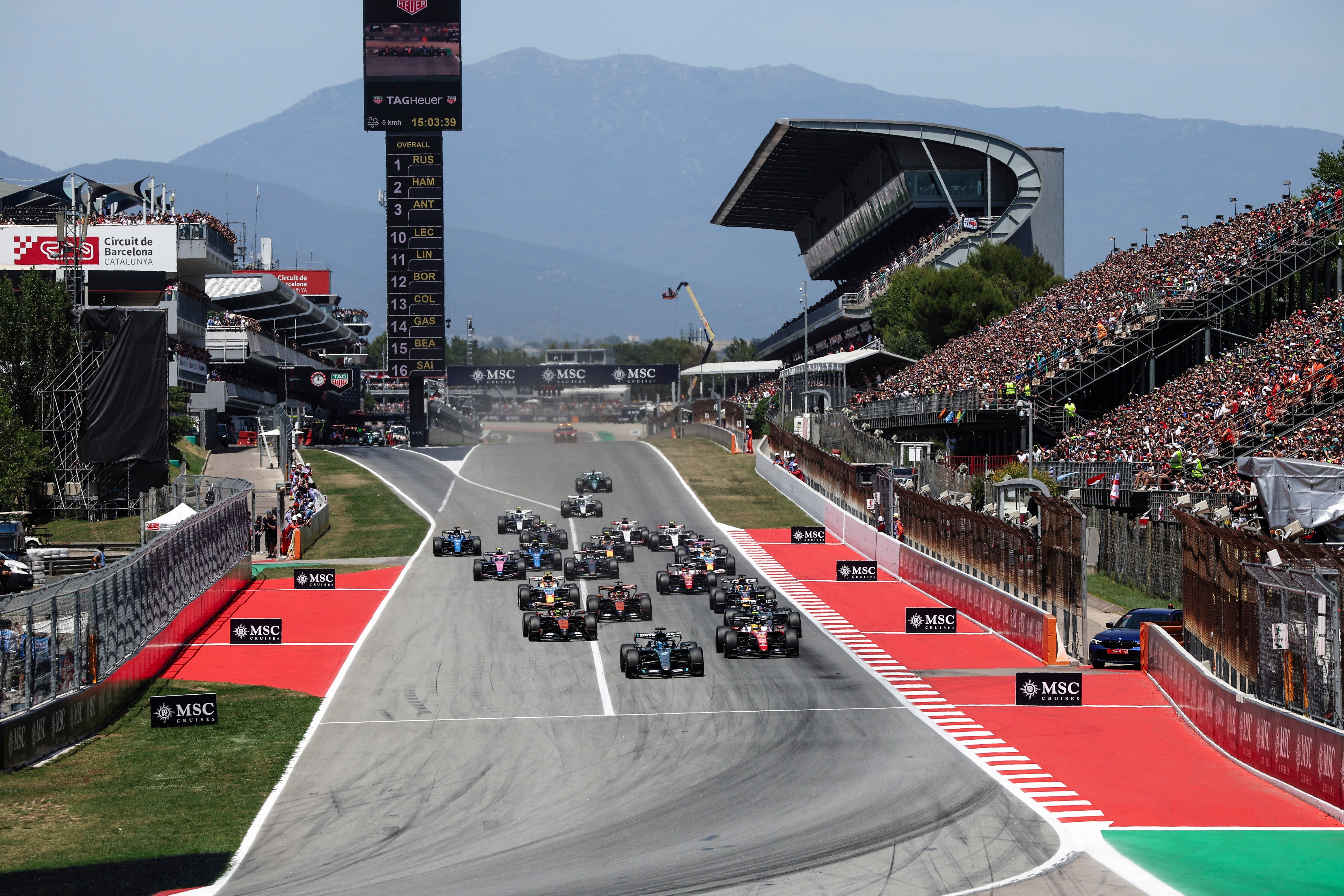 The start of the race featuring George Russell of the Mercedes AMG F1 Team, Lewis Hamilton of Scuderia Ferrari, Andrea Kimi Antonelli of the Mercedes AMG F1 Team, Lando Norris of the McLaren F1 Team, and Oscar Piastri of the McLaren F1 Team during the Formula 1 MSC Barcelona - Catalunya Grand Prix at the Monaco circuit in Montmelo, Spain, from June 11 to 14, 2026. (Photo by Gongora/NurPhoto via Getty Images)