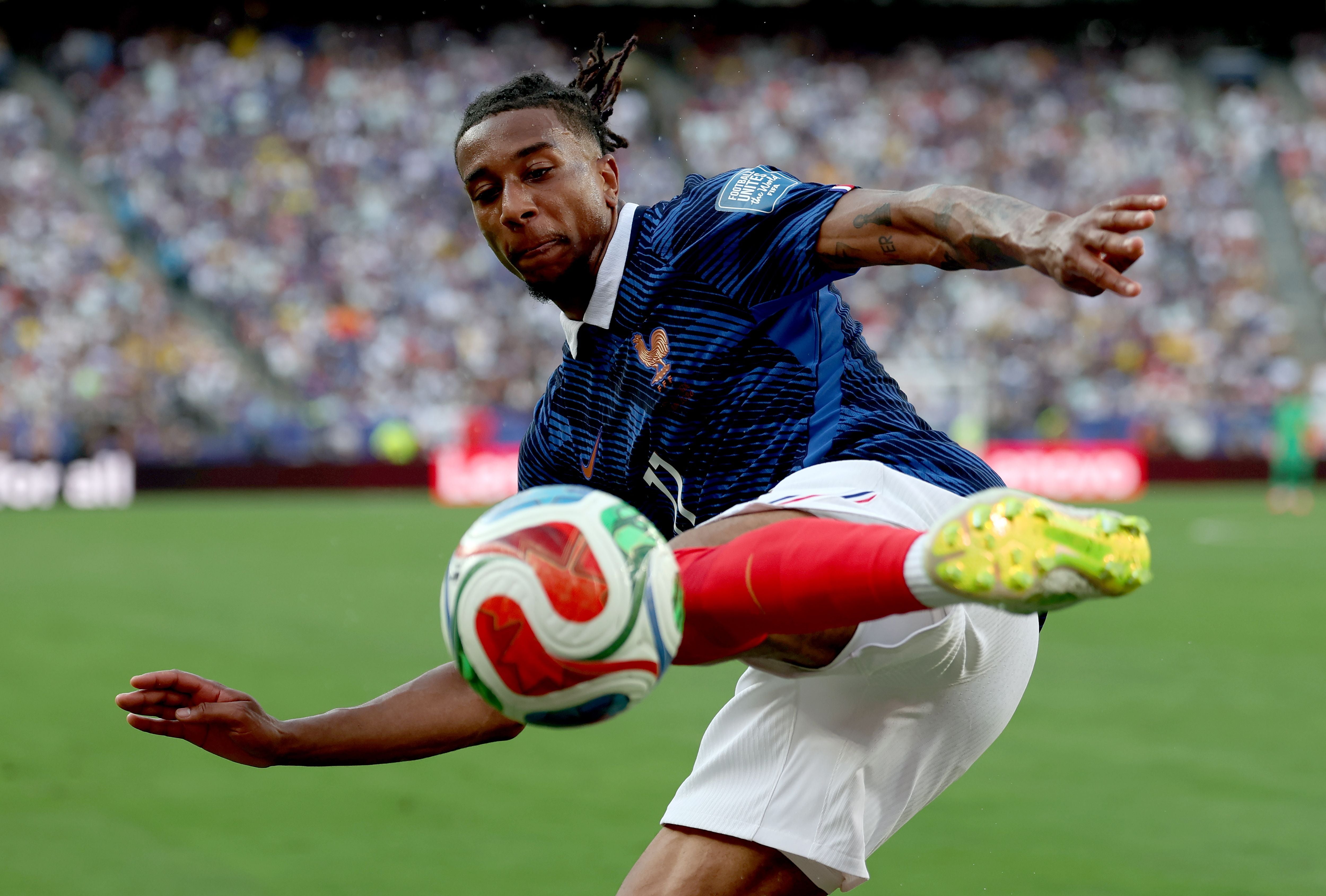 epaselect epa13076595 Michael Olise of France in action during the FIFA World Cup 2026 Round of 32 match France against Sweden, in New Jersey, USA, 30 June 2026. EPA/SARAH YENESEL