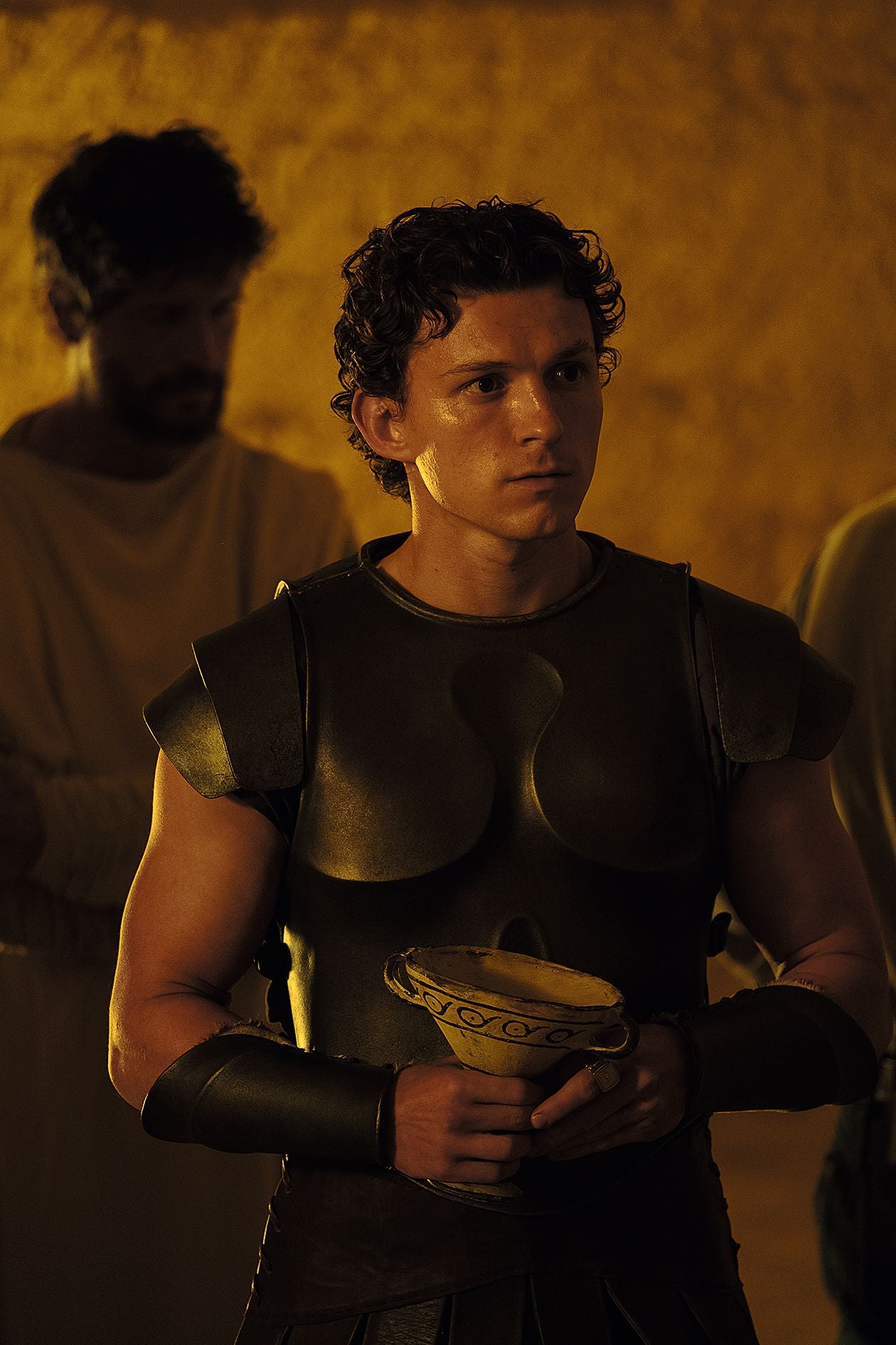 Tom Holland in der Rolle des Telemachos.