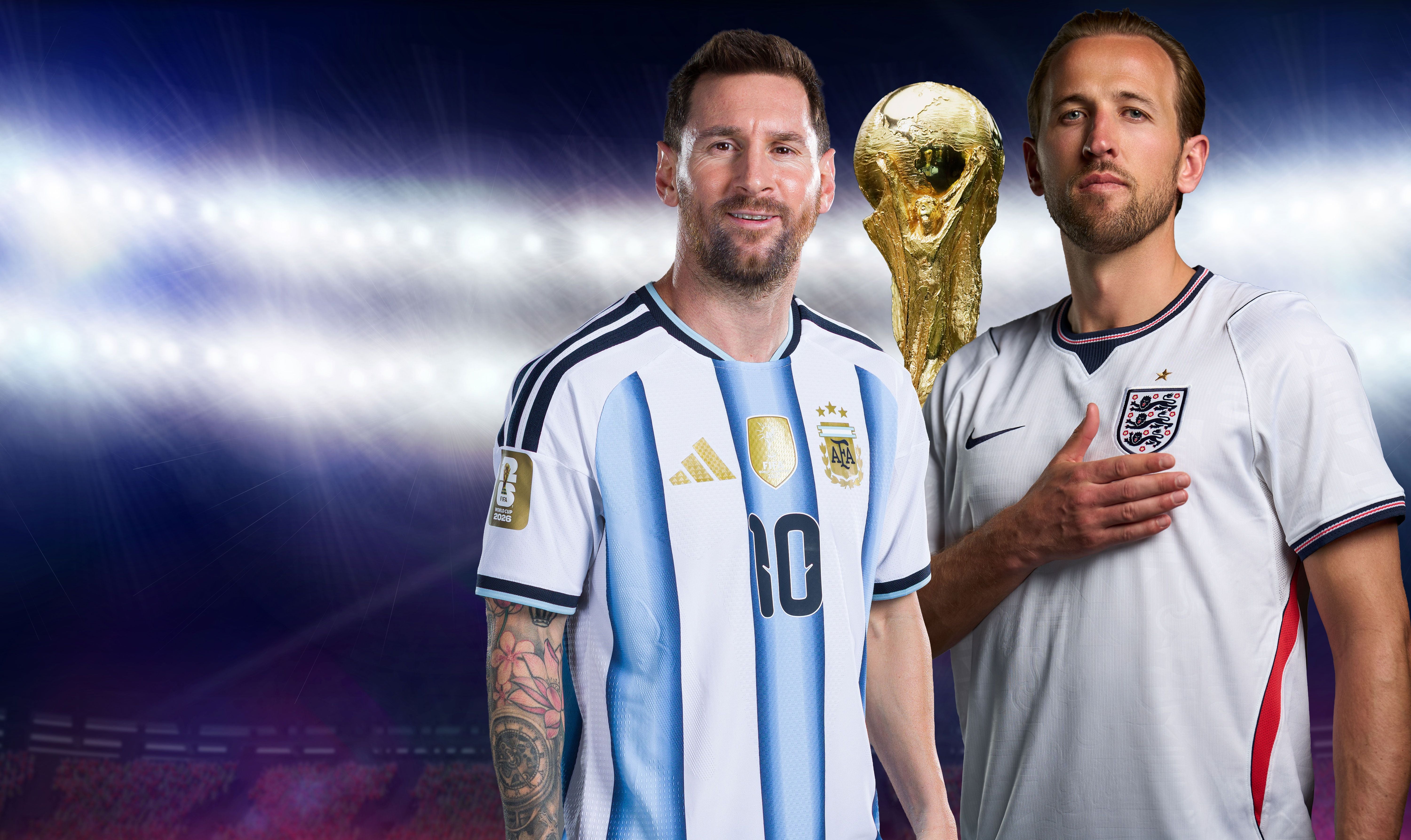Zwei Fußballspieler aus Argentinien und England stehen vor einem WM-Pokal im Stadion.