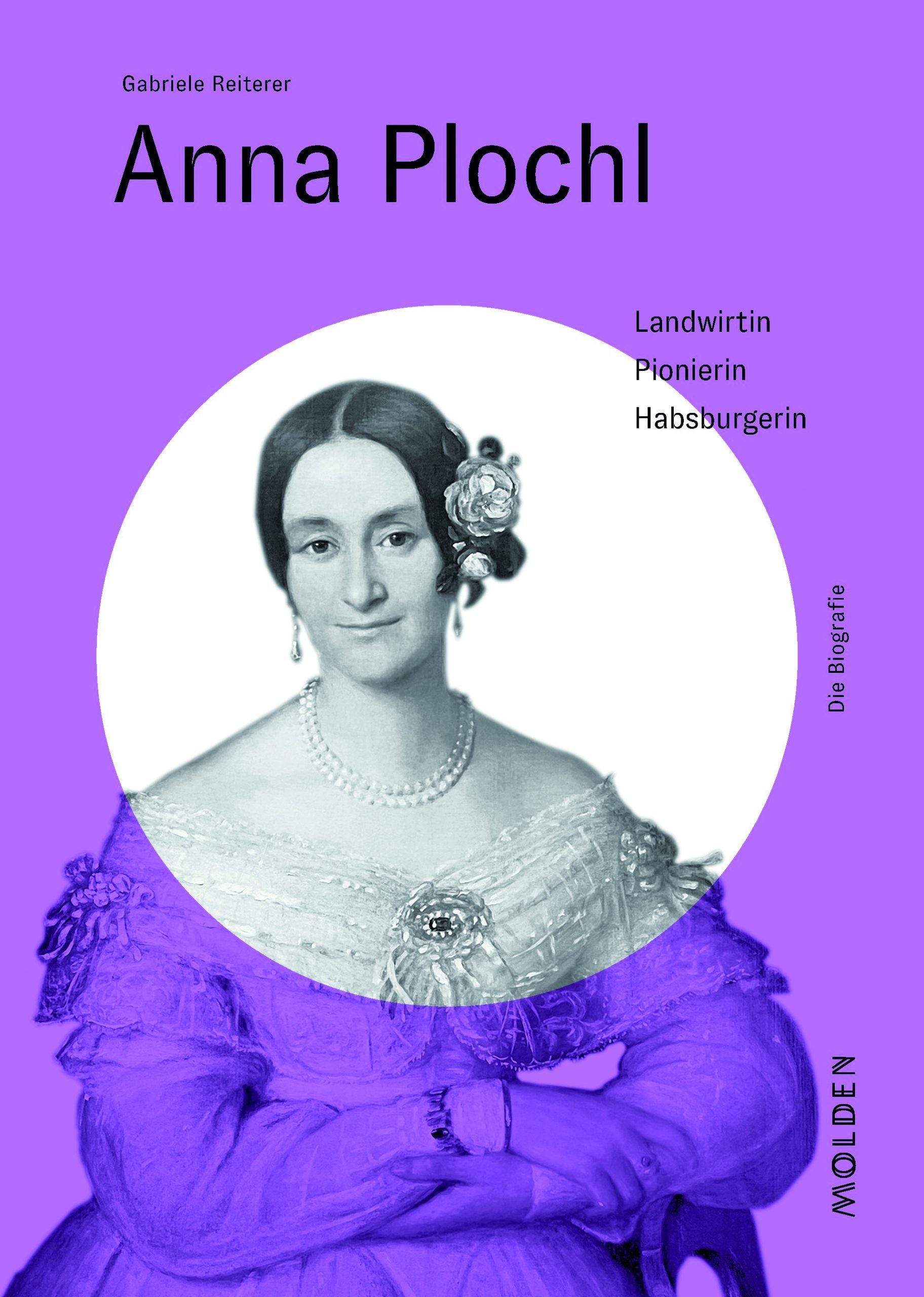 Buchcover mit Porträt von Anna Plochl vor lila Hintergrund und Biografie-Titel.
