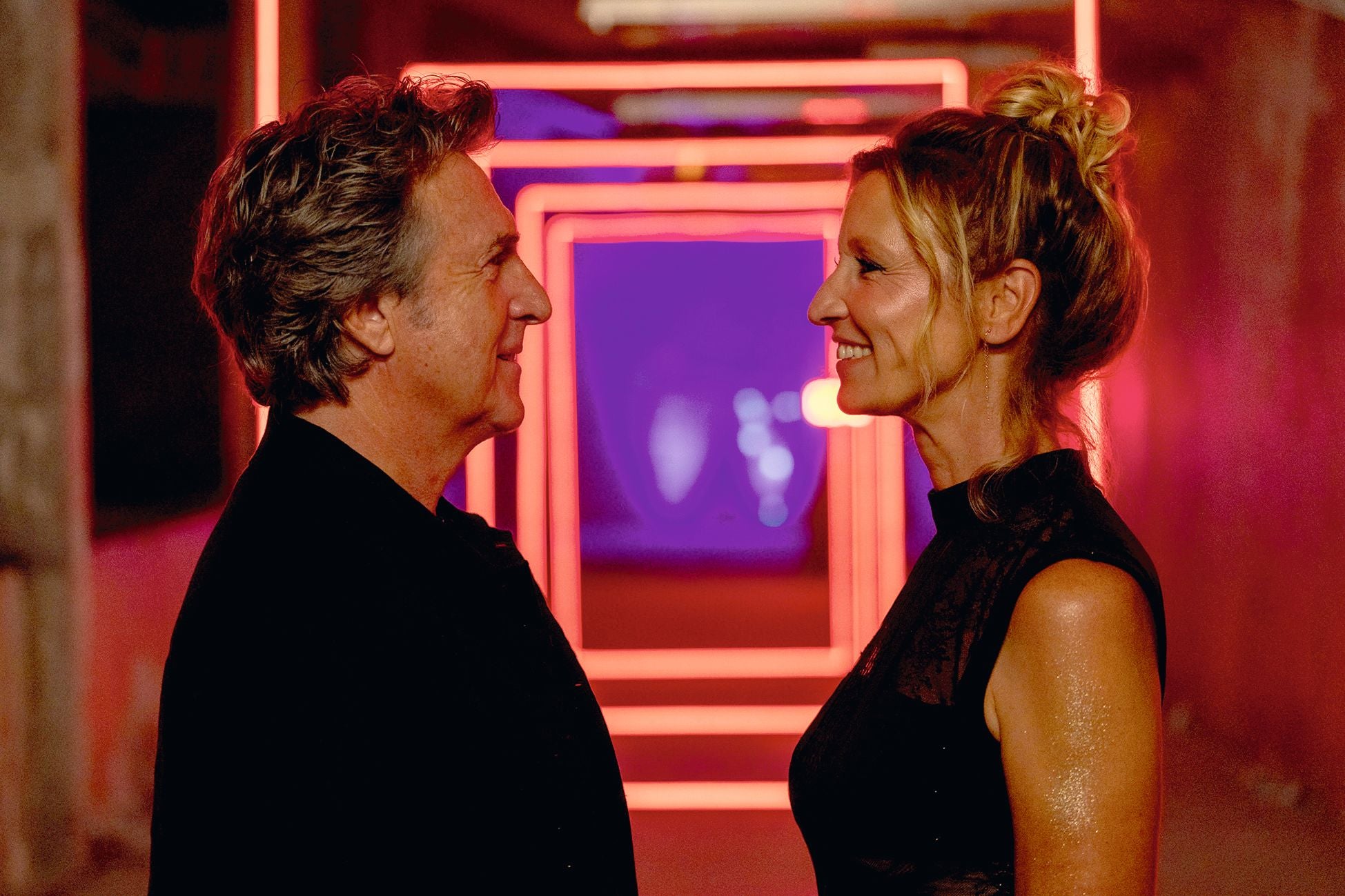 François Cluzet und Alexandra Lamy spielen ein Ehepaar, das den Womanizer erfindet.