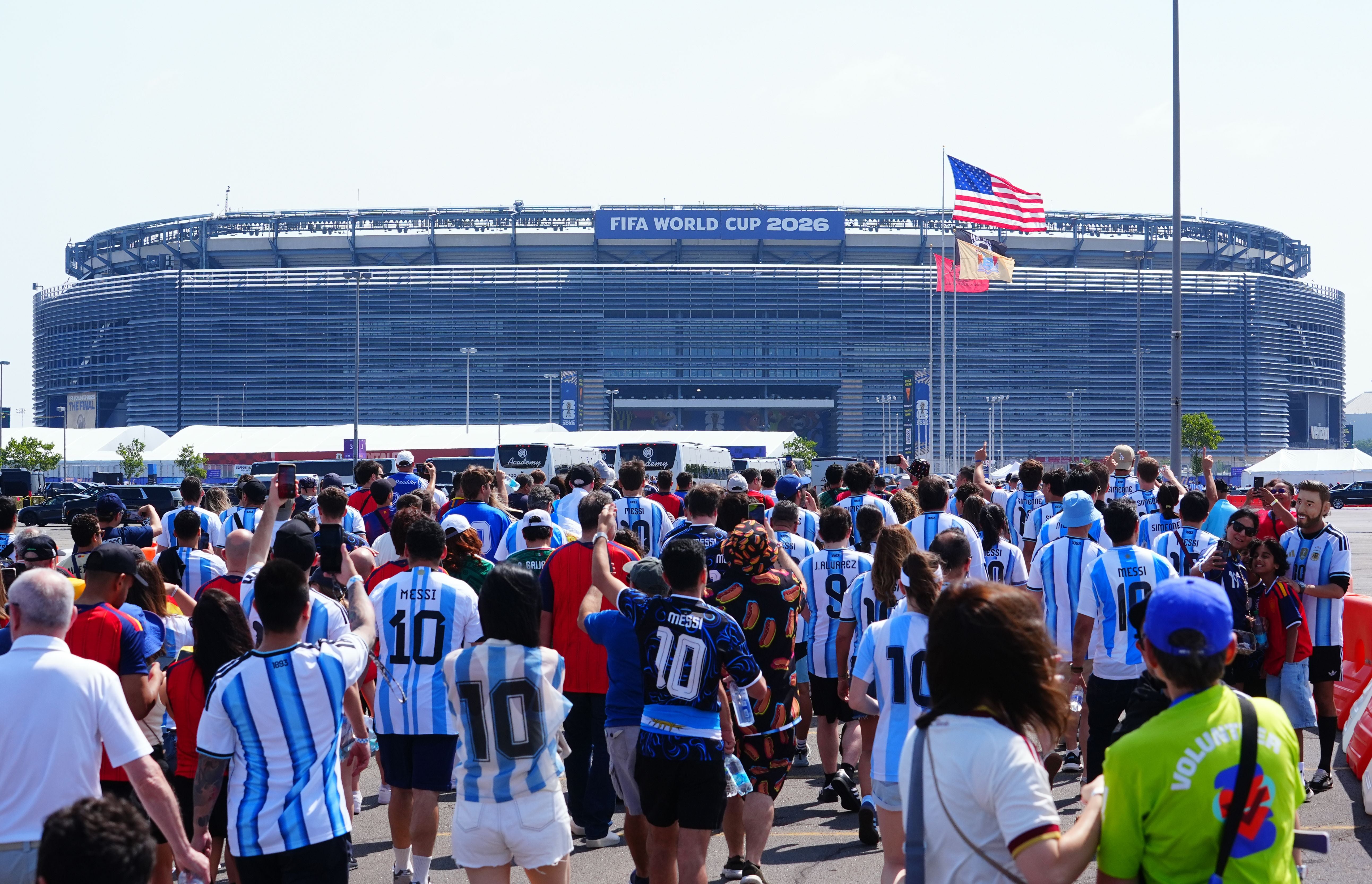 Stau vor dem MetLife-Stadion.