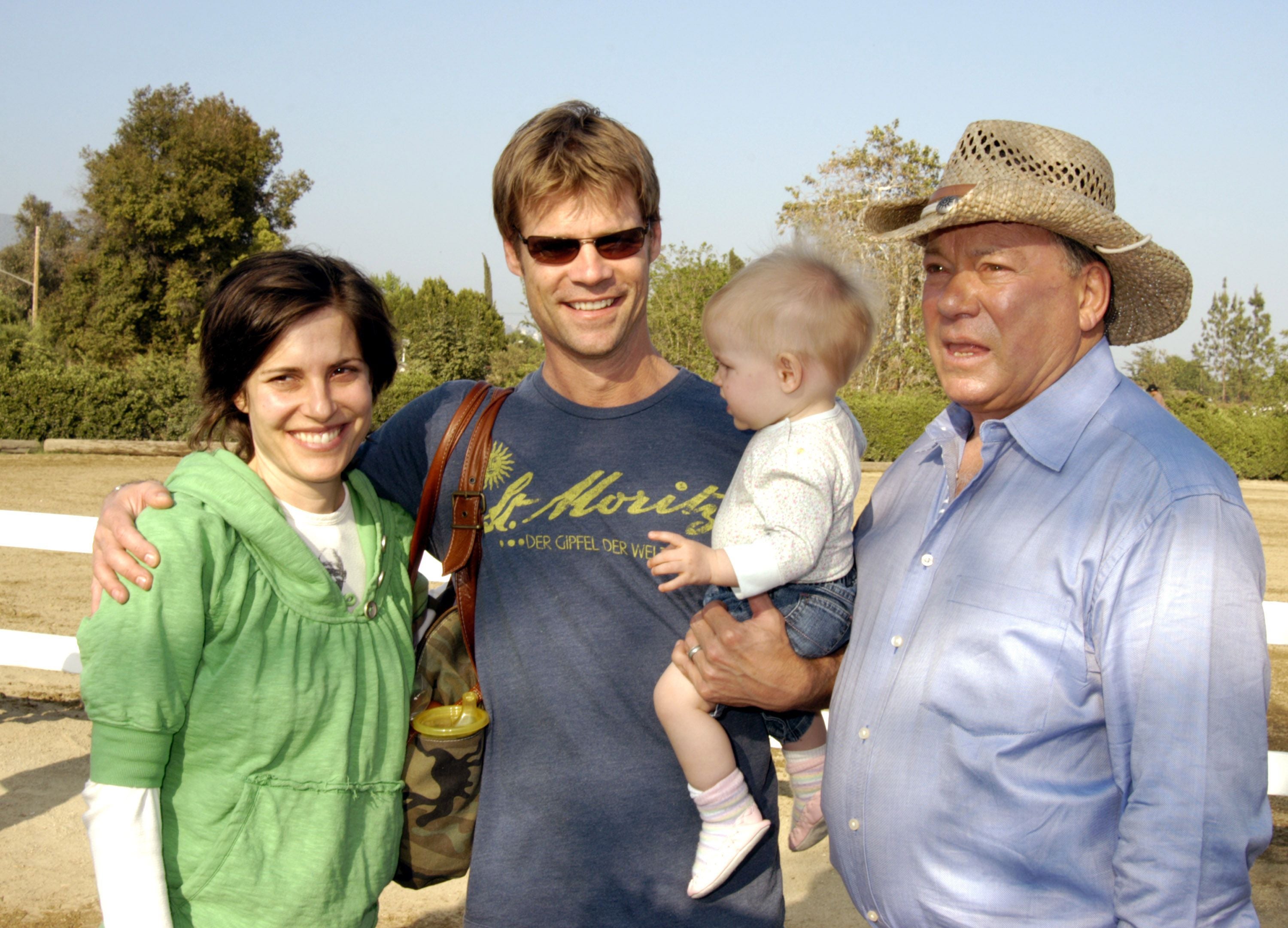Melanie Shatner, Joel Gretsch, Tochter Willow und William Shatner
