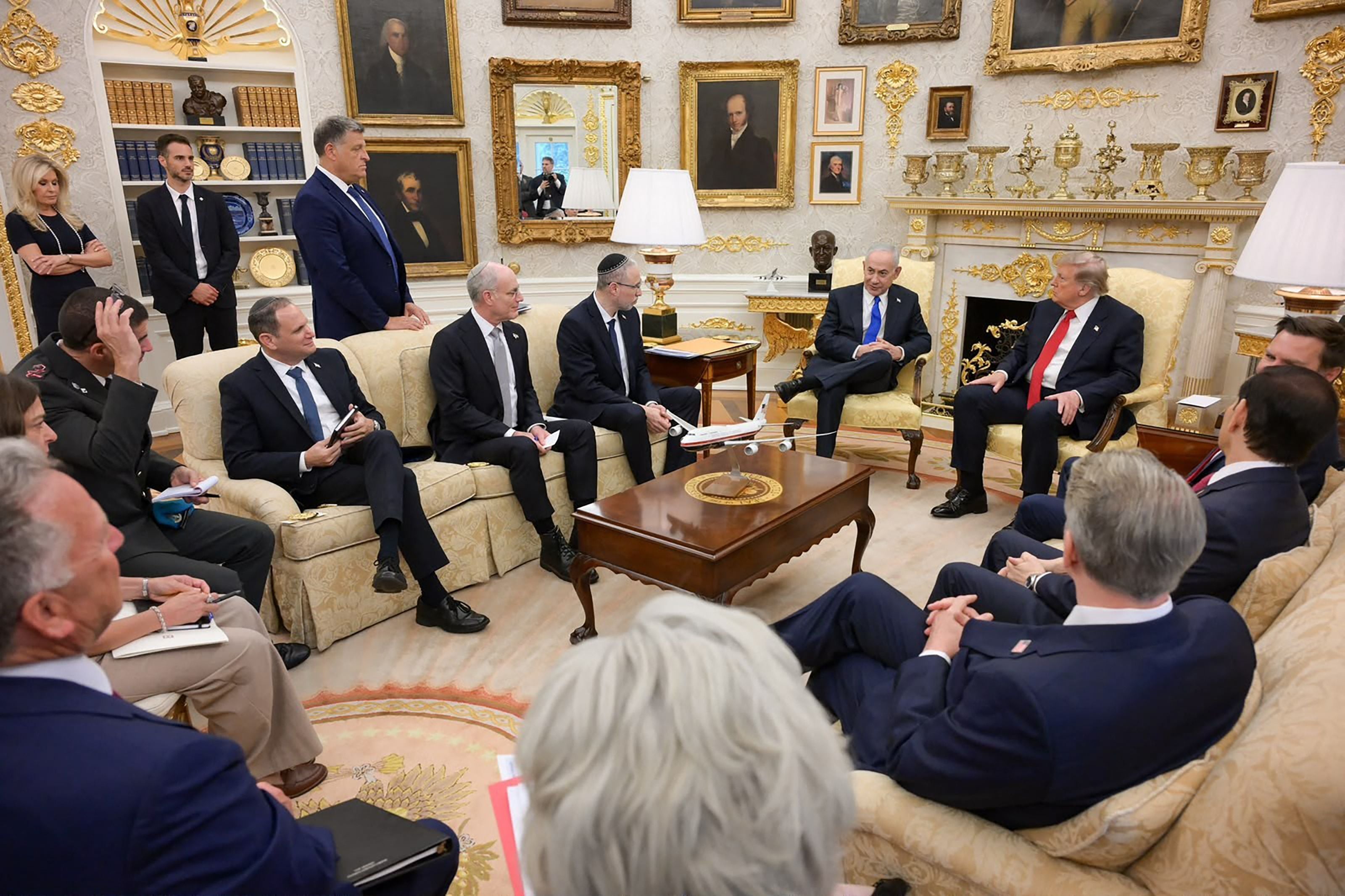 Israels Ministerpräsident Benjamin Netanyahu zu Besuch bei US-Präsident Donald Trump im Weißen Haus.