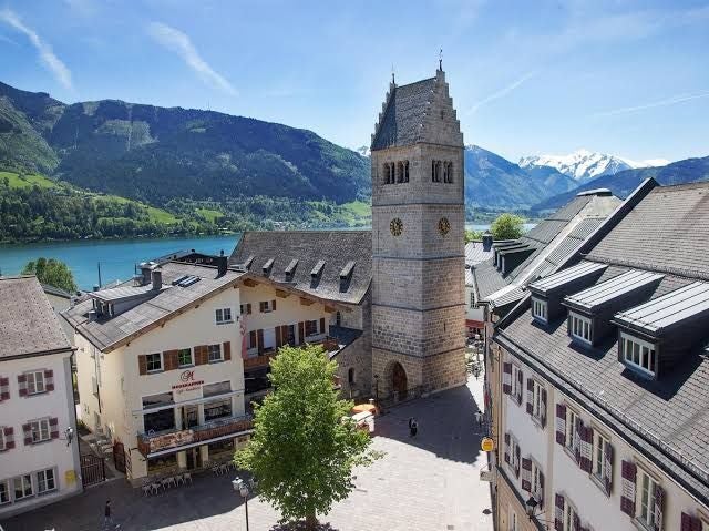 Der Stadtplatz von Zell am See