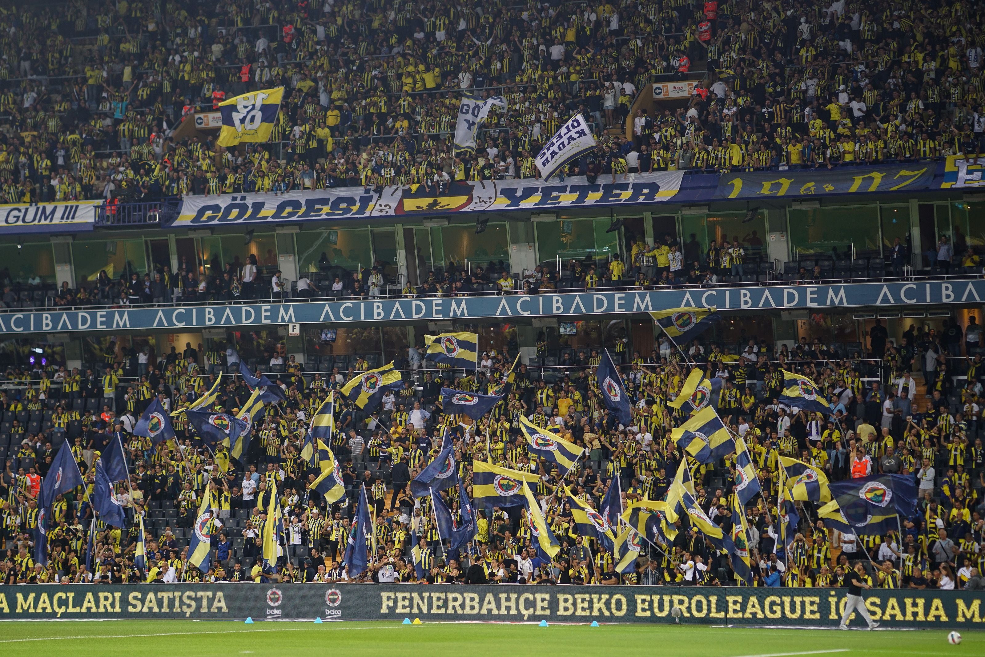Şükrü-Saracoğlu-Stadion
