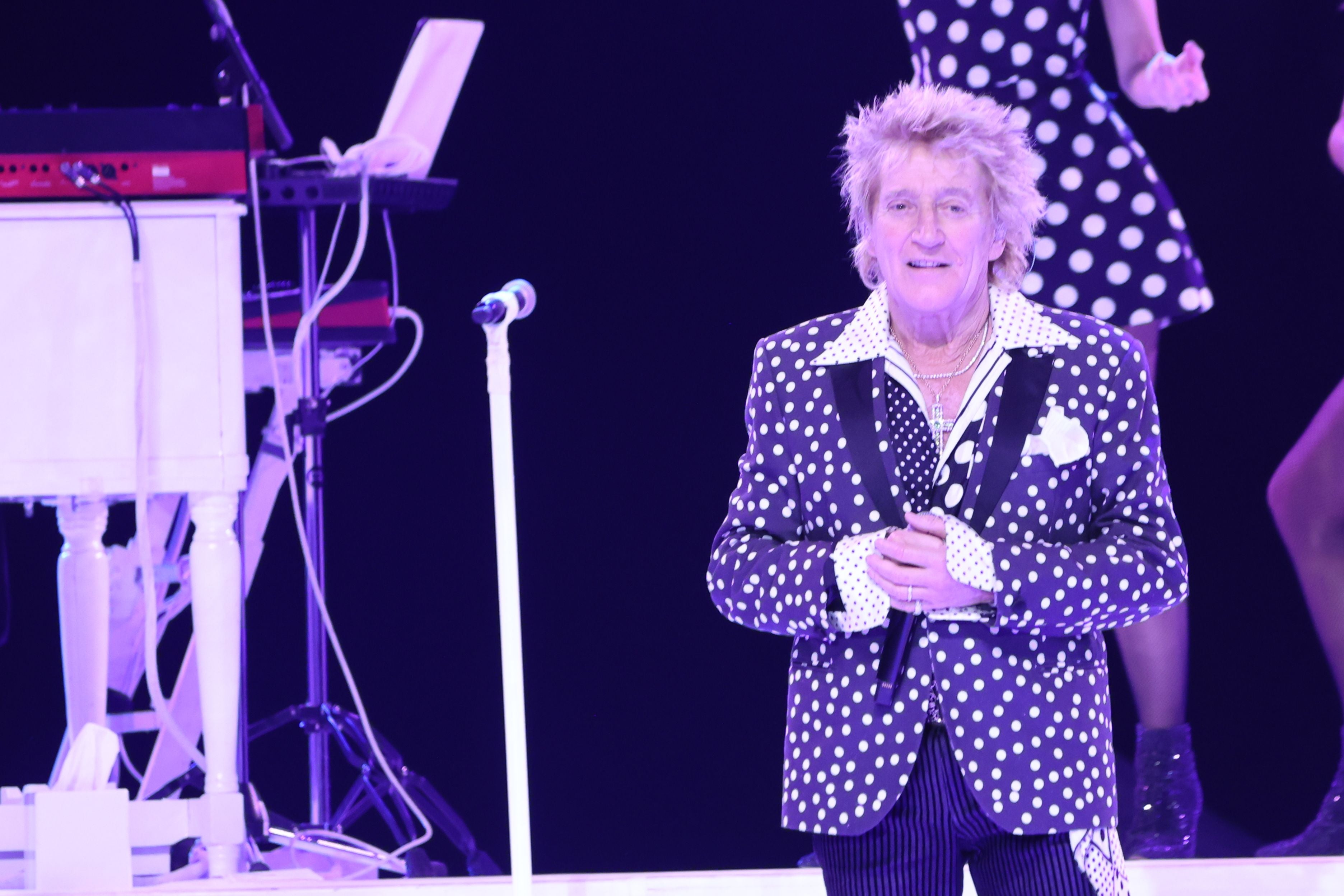 Pop-Legende Rod Stewart bei seinem Konzert in der Wiener Stadthalle 2025.