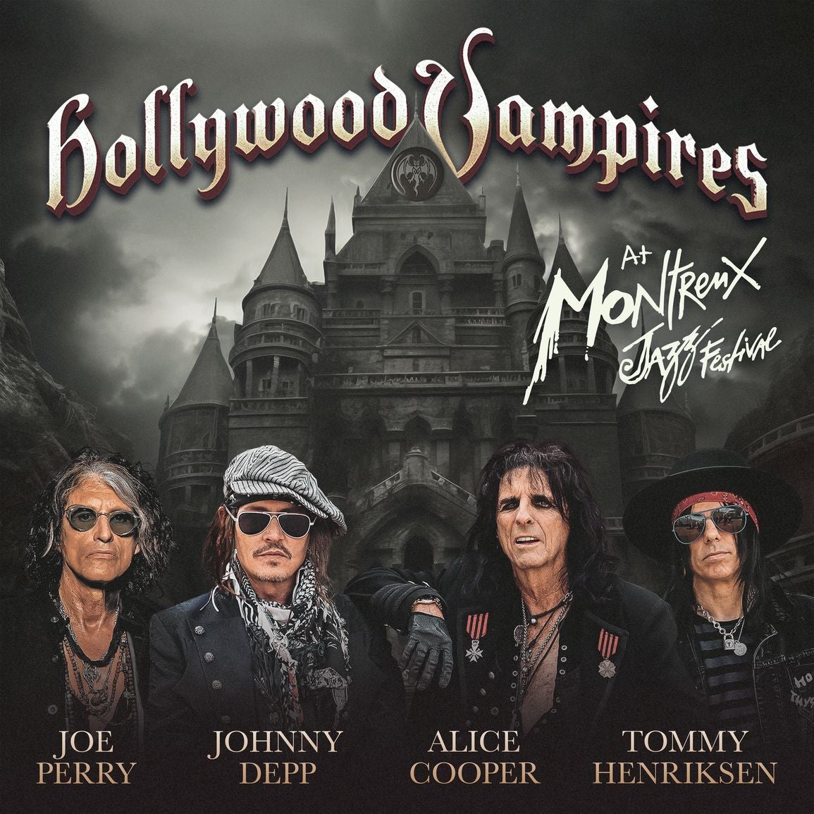 Bandfoto der Hollywood Vampires vor einem Schloss mit den Namen der Mitglieder und Montreux Jazz Festival Logo.