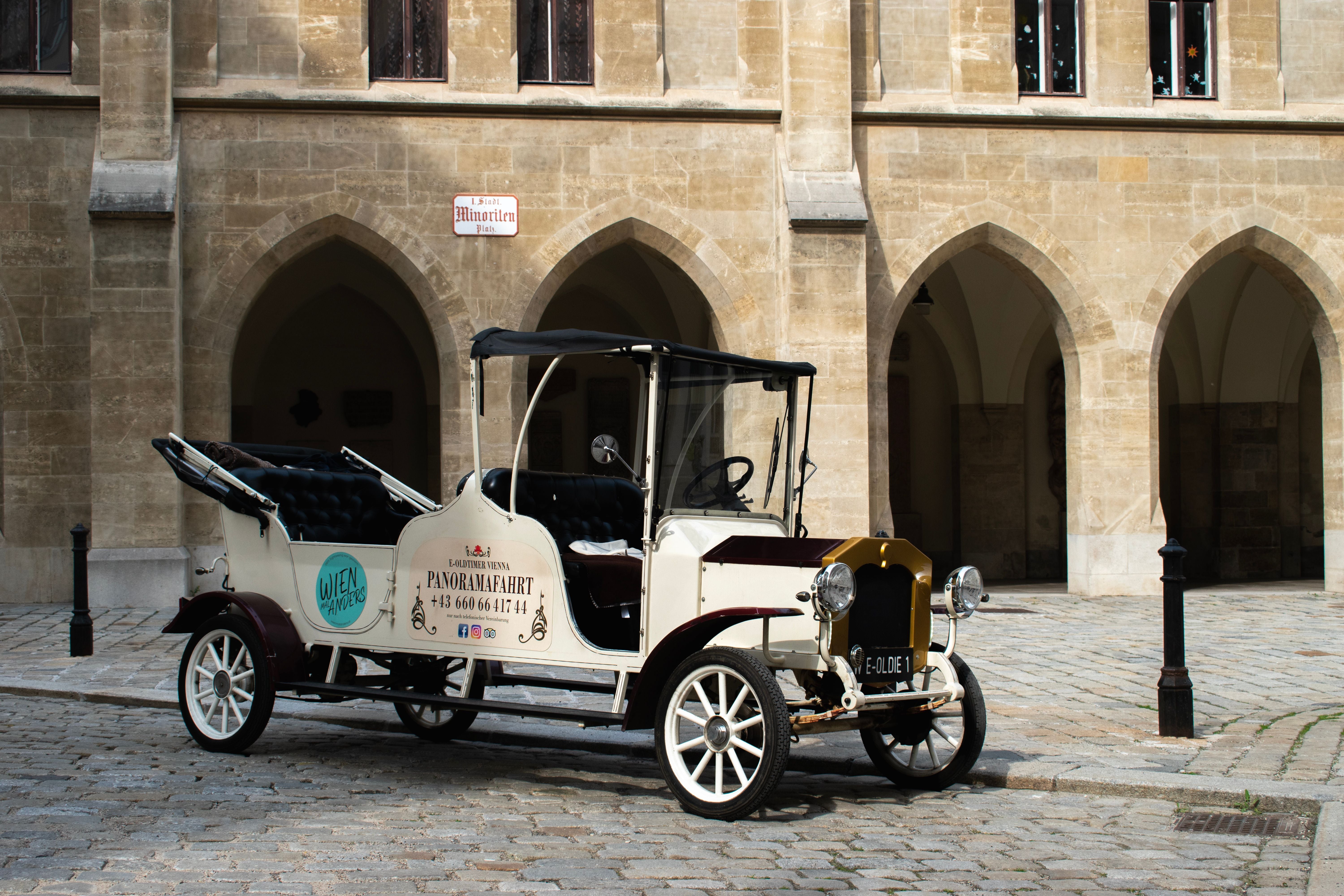 Ein E-Oldtimer in Wien.