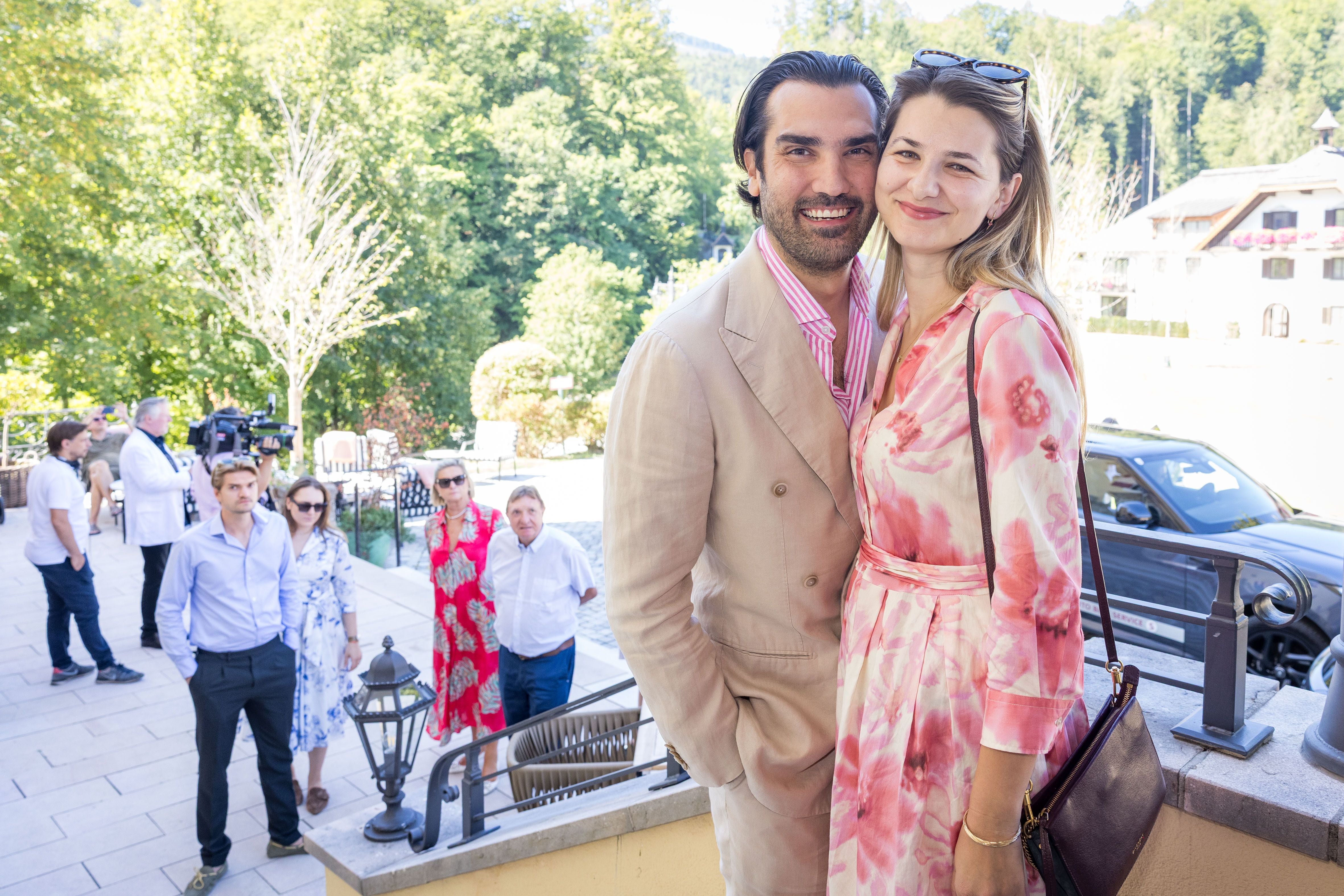 Jonathan Tetelman &amp; Gattin Andreea Deaconu