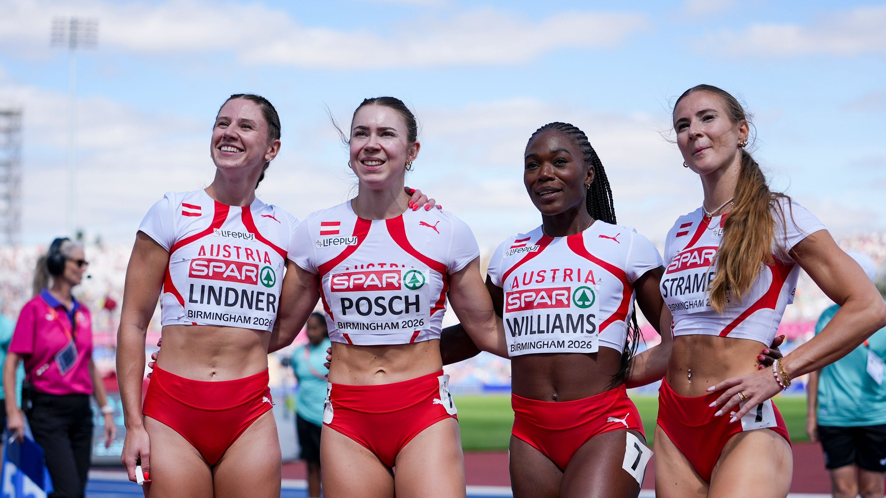 Magdalena Lindner, Isabel Posch, Christania Williams and Karin Strametz