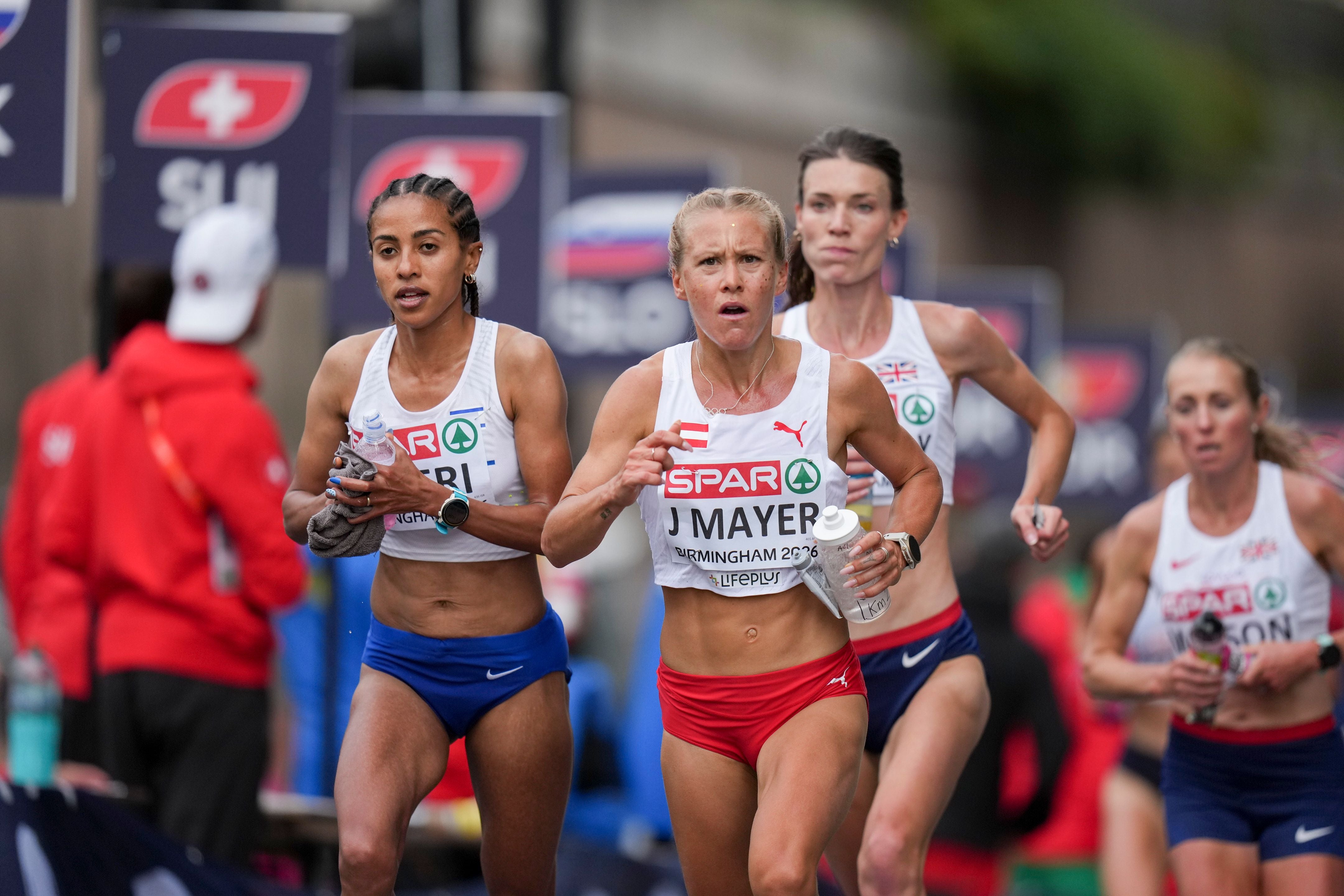 Mehrere Marathonläuferinnen nehmen an den European Athletics Championships in Birmingham teil.