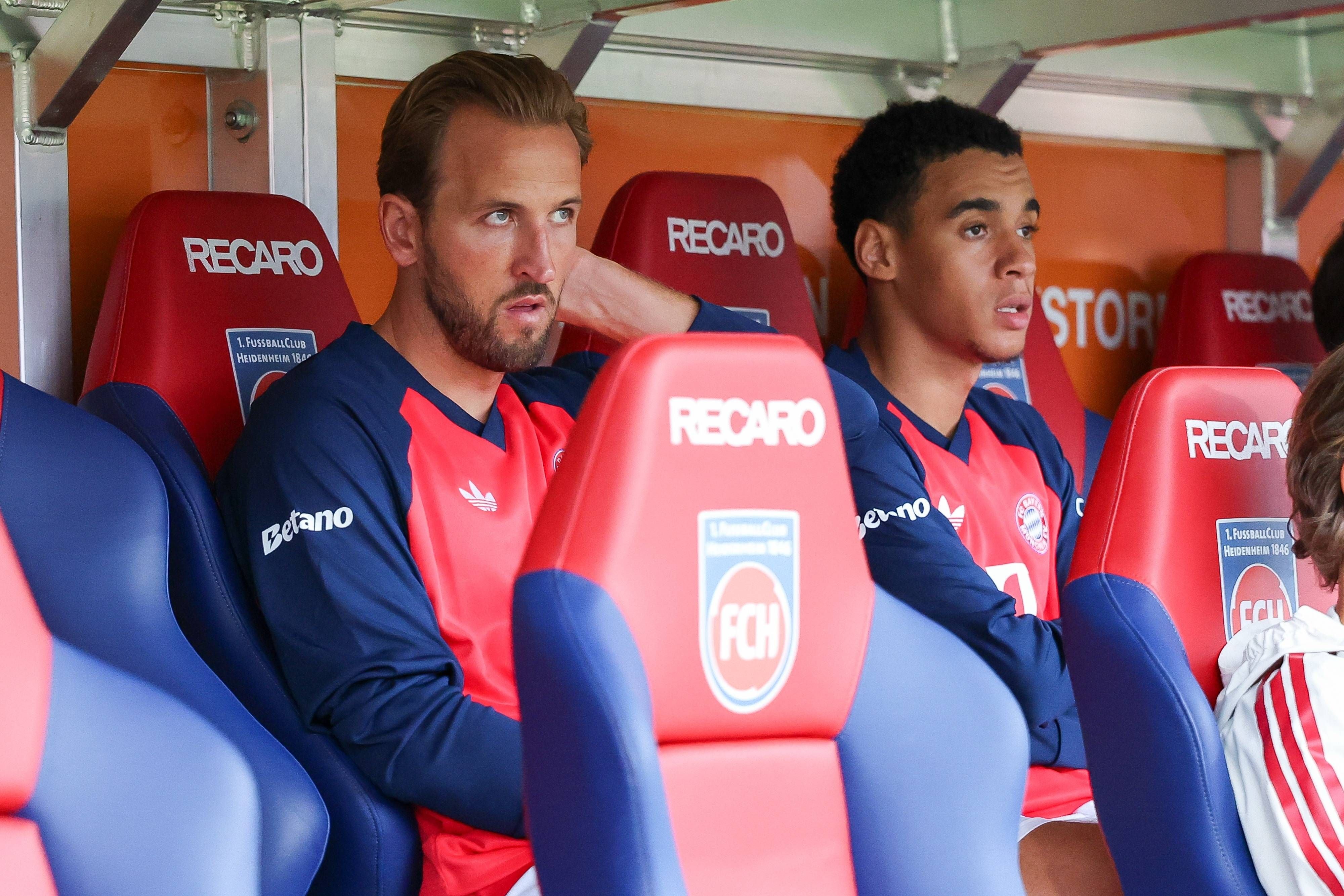 Harry Kane 9 FC Bayern Muenchen und Jamal Musiala 10 FC Bayern Muenchen, 1. FC Heidenheim 1846 vs. FC Bayern Muenchen, Fussball, Maenner, Bundesliga, Freundschaftsspiel, Friendly Match, Saison 2026/2027, 18.08.2026 DFB regulations prohibit any use of photographs as image sequences and/or quasi-video Heidenheim Baden-Wuerttemberg Deutschland *** Harry Kane 9, FC Bayern Munich, and Jamal Musiala 10, FC Bayern Munich, 1. FC Heidenheim 1846 vs. FC Bayern Munich, Soccer, Men, Bundesliga, Friendly Match, 20262027 Season, August 18, 2026 DFB regulations prohibit any use of photographs as image sequences and/or quasi-video Heidenheim, Baden-Württemberg, Germany Copyright: xkolbert-press/MartinxAgüerax