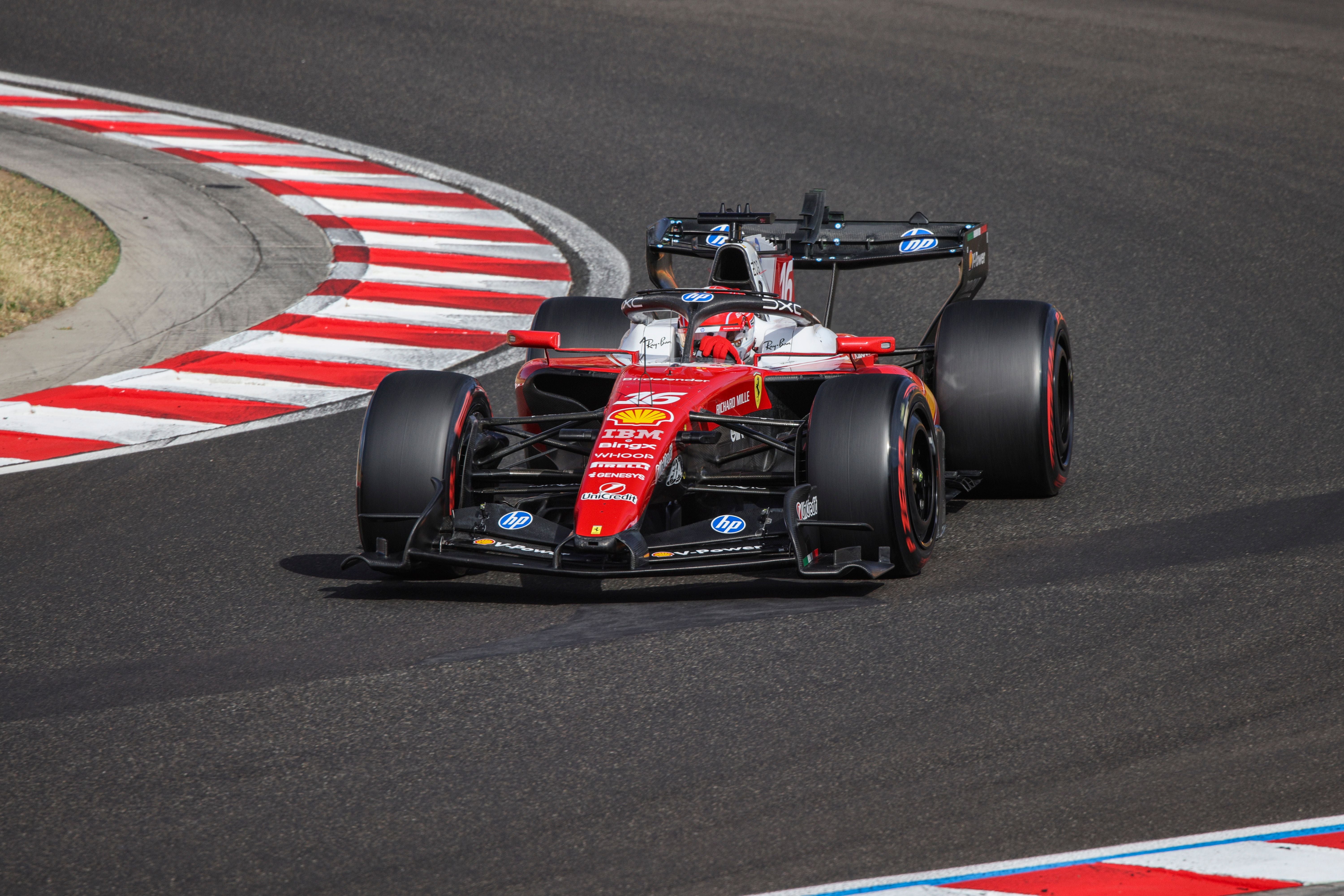 Charles Leclerc und sein Ferrari