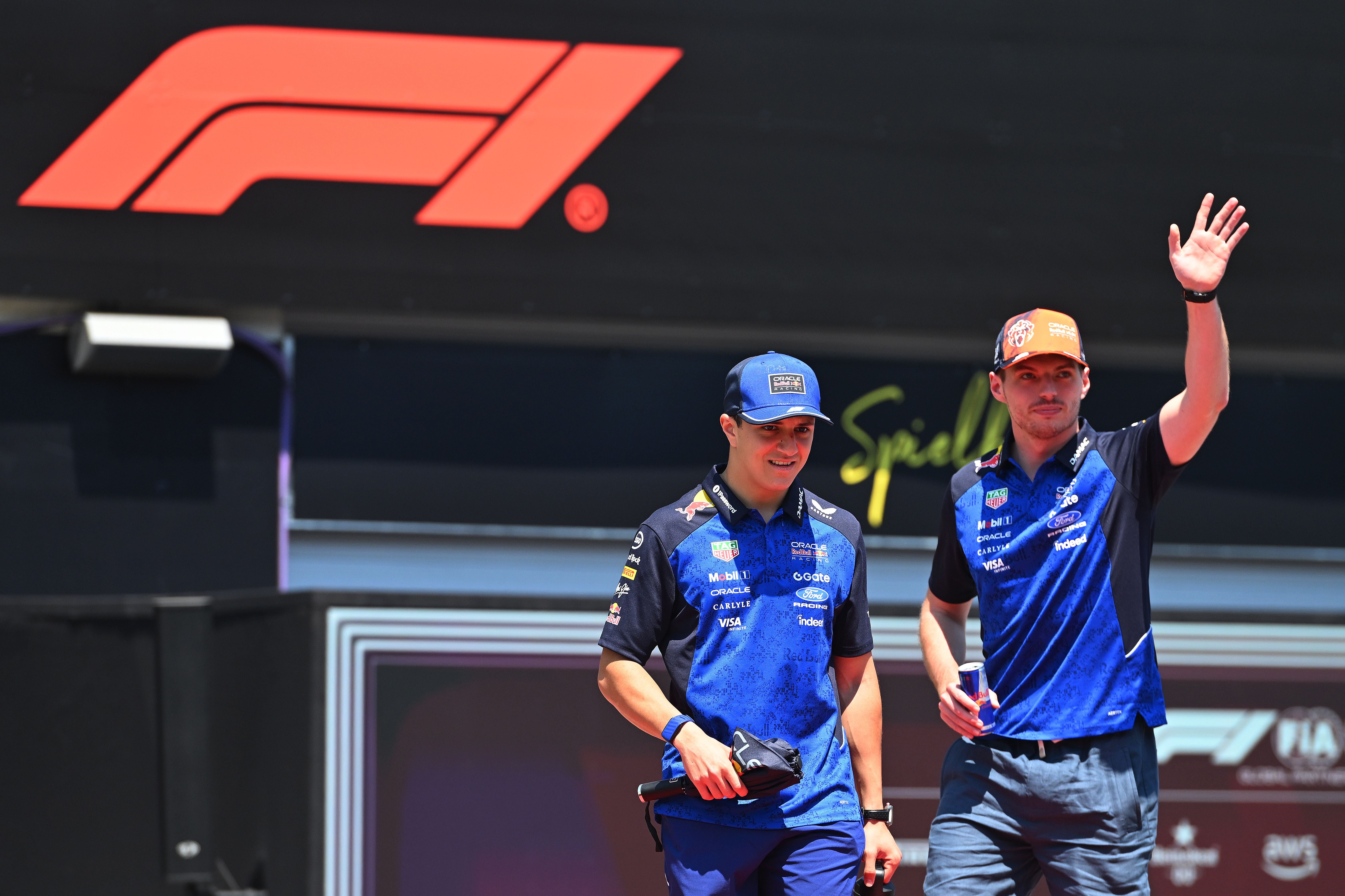 Isack Hajdar (links) und Max Verstappen (rechts) beim Großen Preis von Österreich