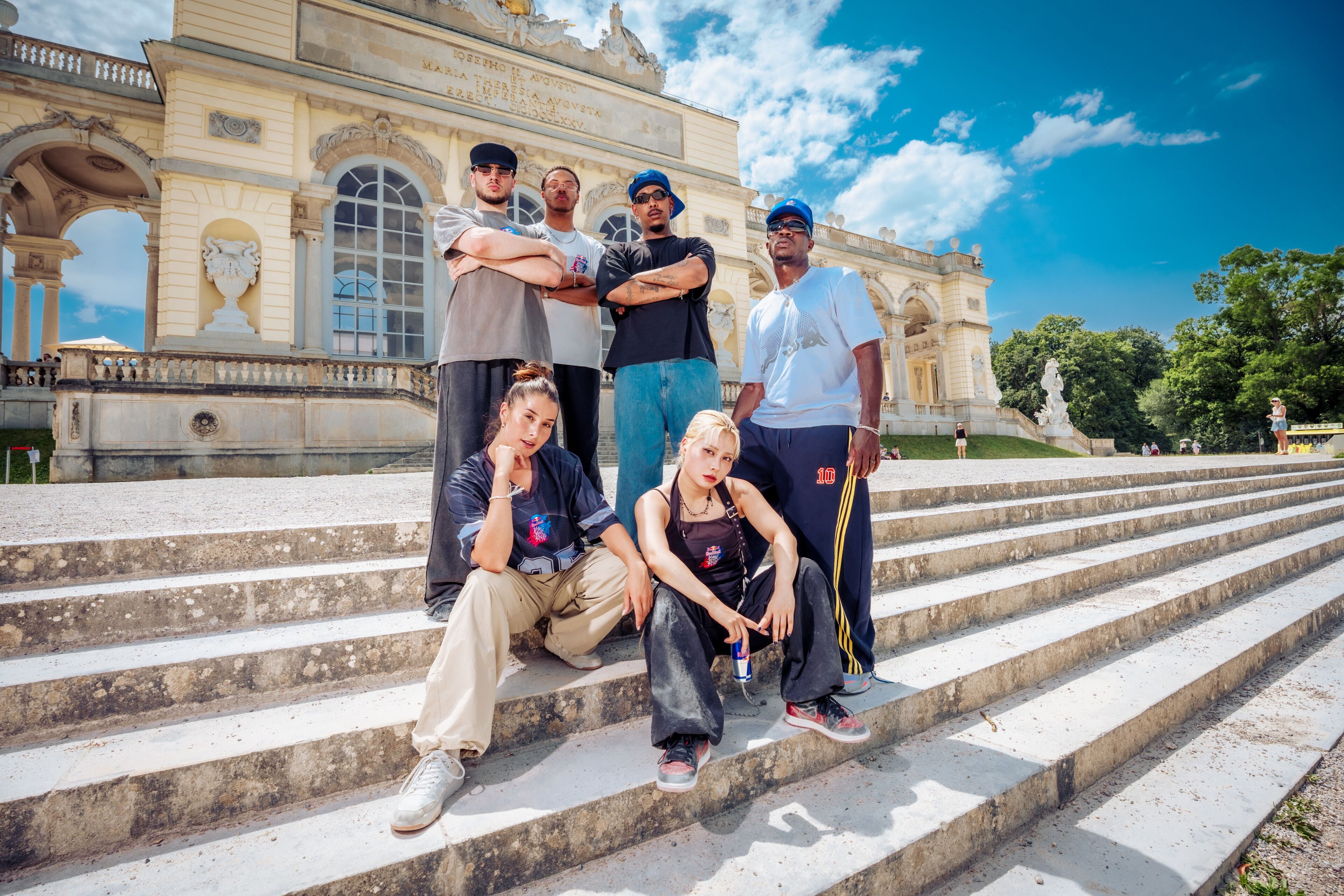 Die Teilnehmer M.O.D., Leon V., Lil Syd, Glory, Dnpri und Waackxxxy.